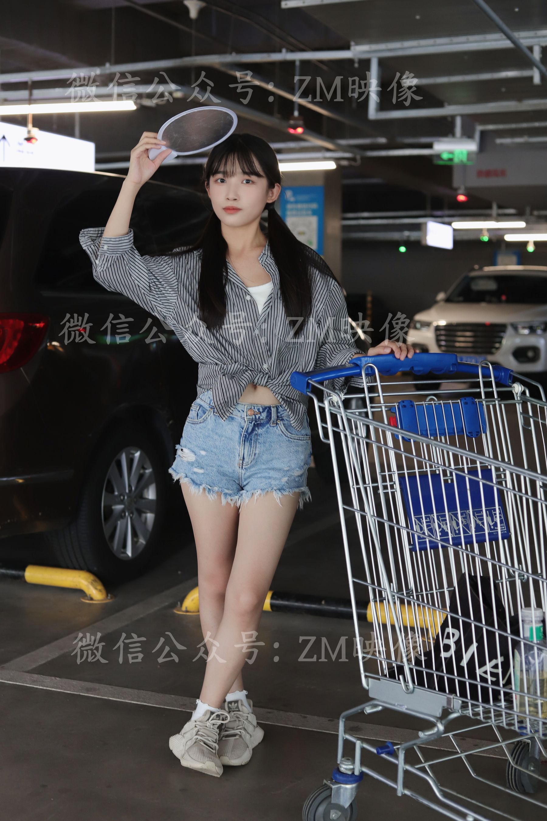 [织梦映像] 爱在深秋-轻罗小扇扑流萤/(305P)