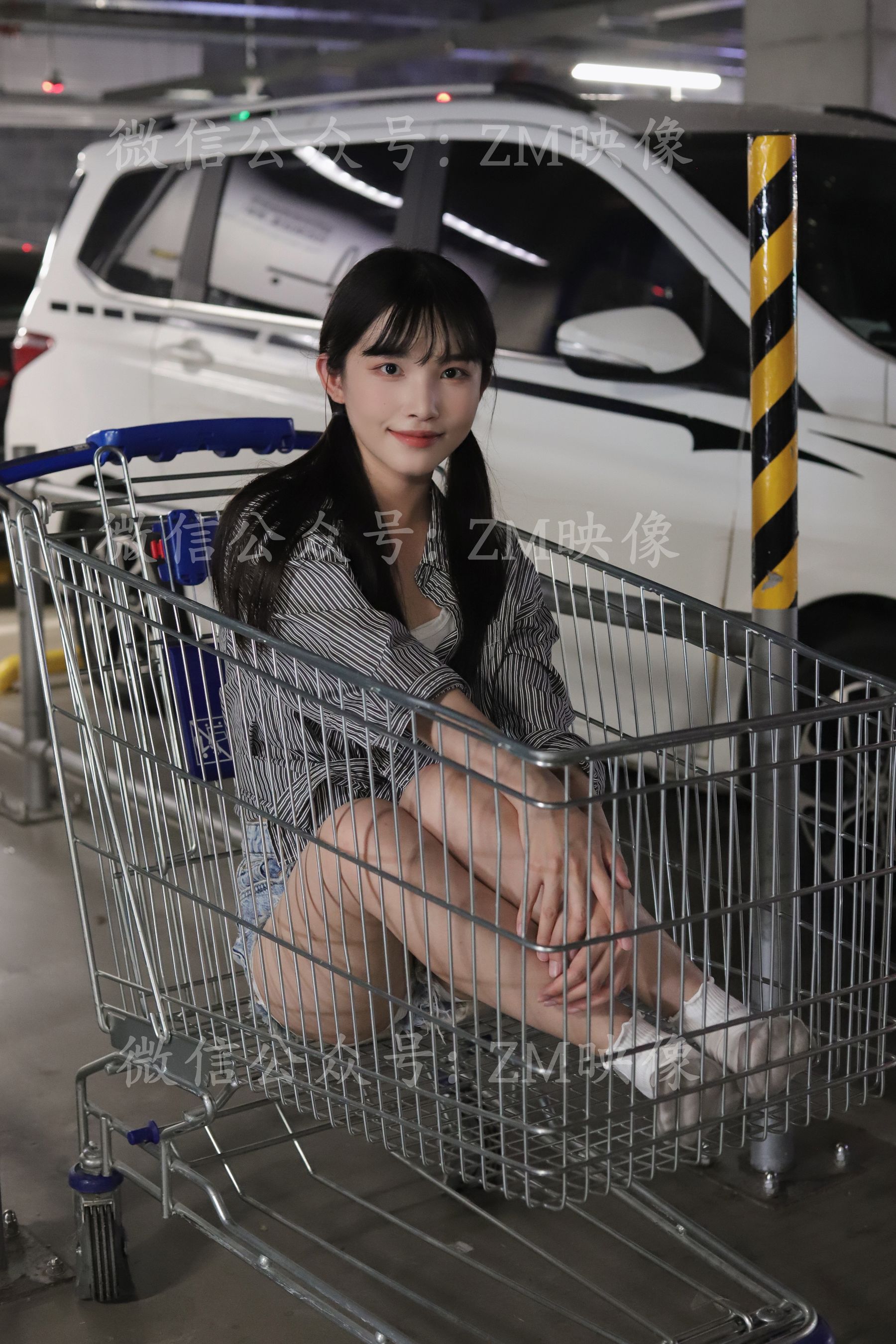 [织梦映像] 爱在深秋-轻罗小扇扑流萤/(305P)