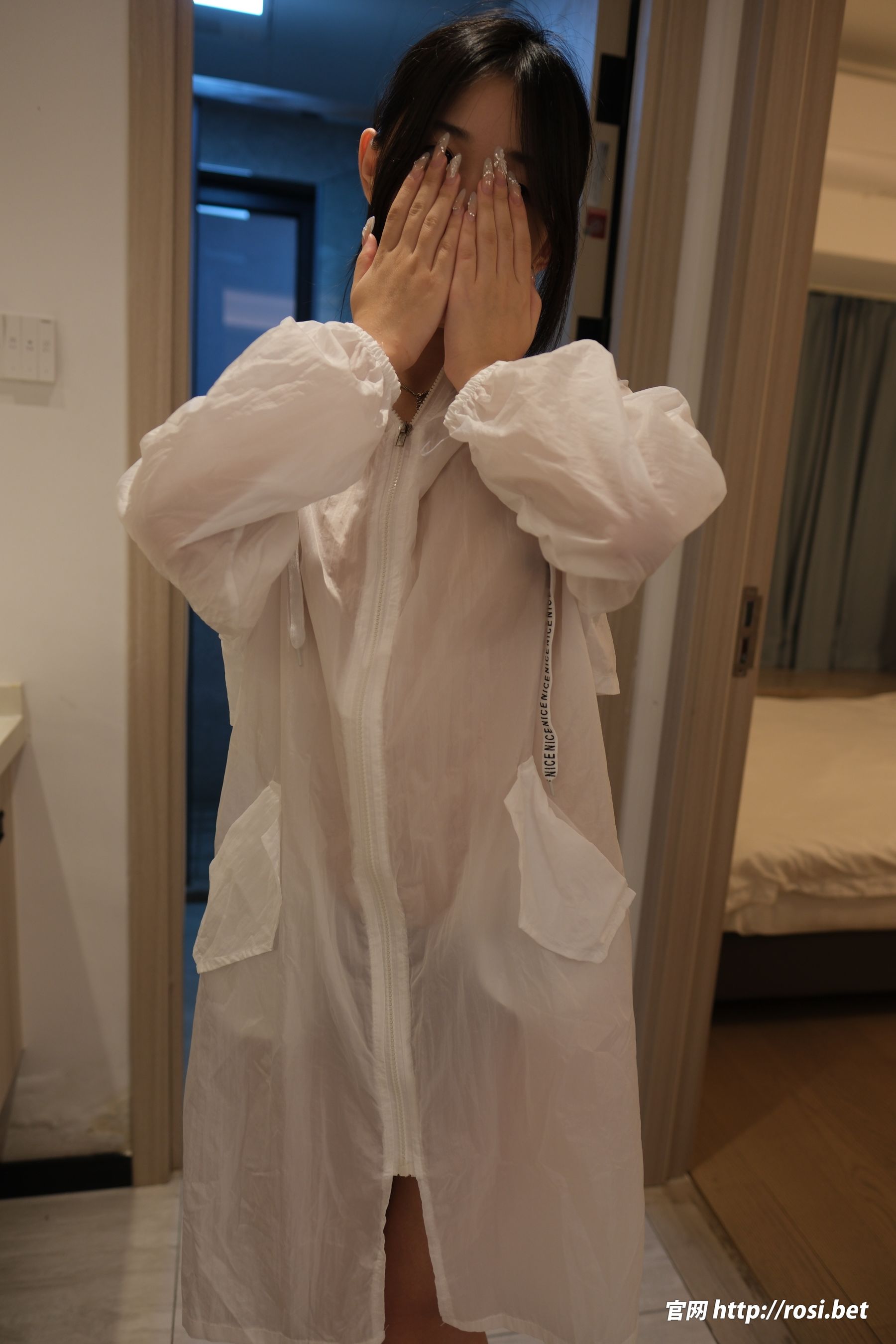 [ROSI写真] 2024.12.23 NO.4767/(96P)