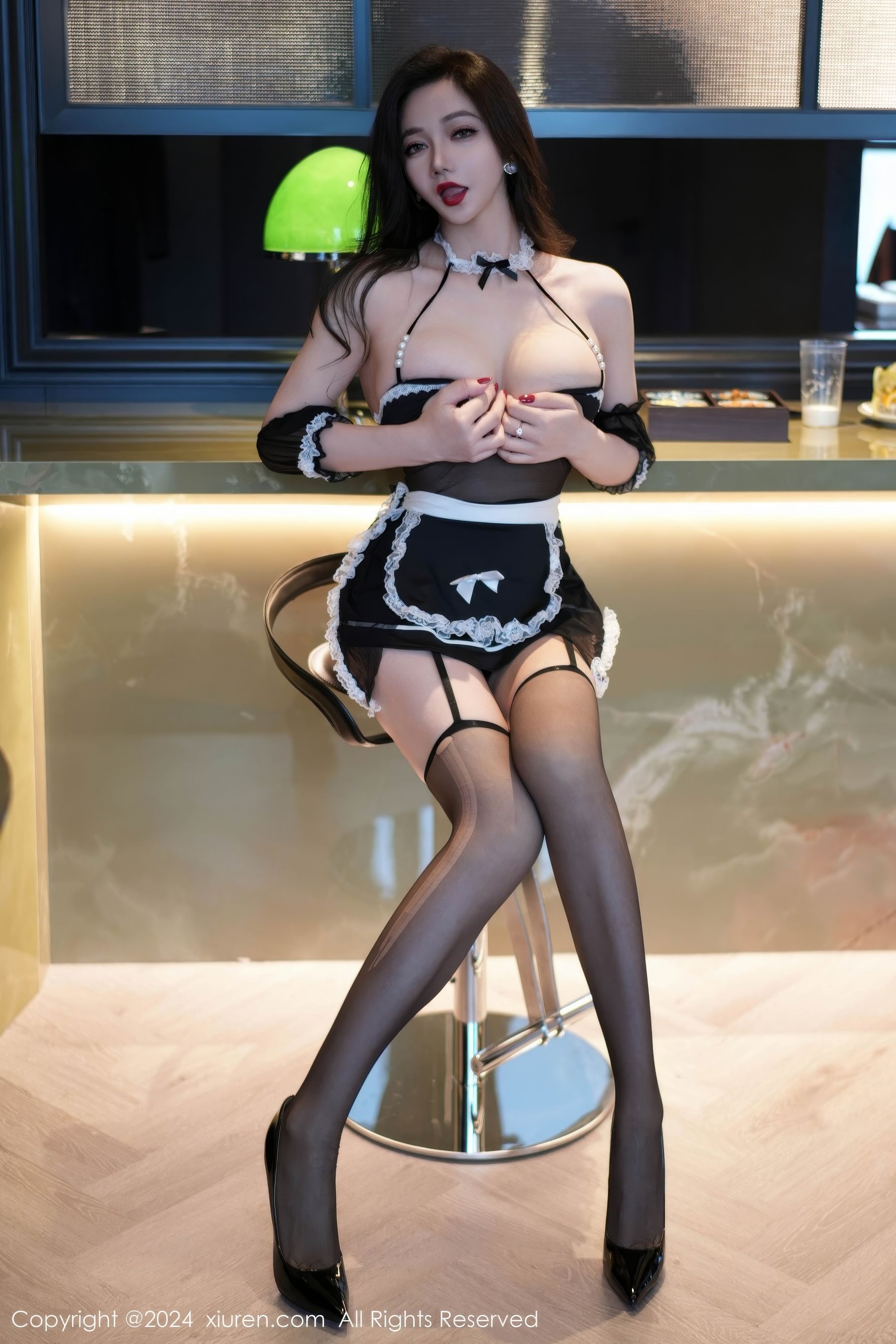 [秀人XiuRen] 2024.11.29 No.9523 心妍小公主/(72P)