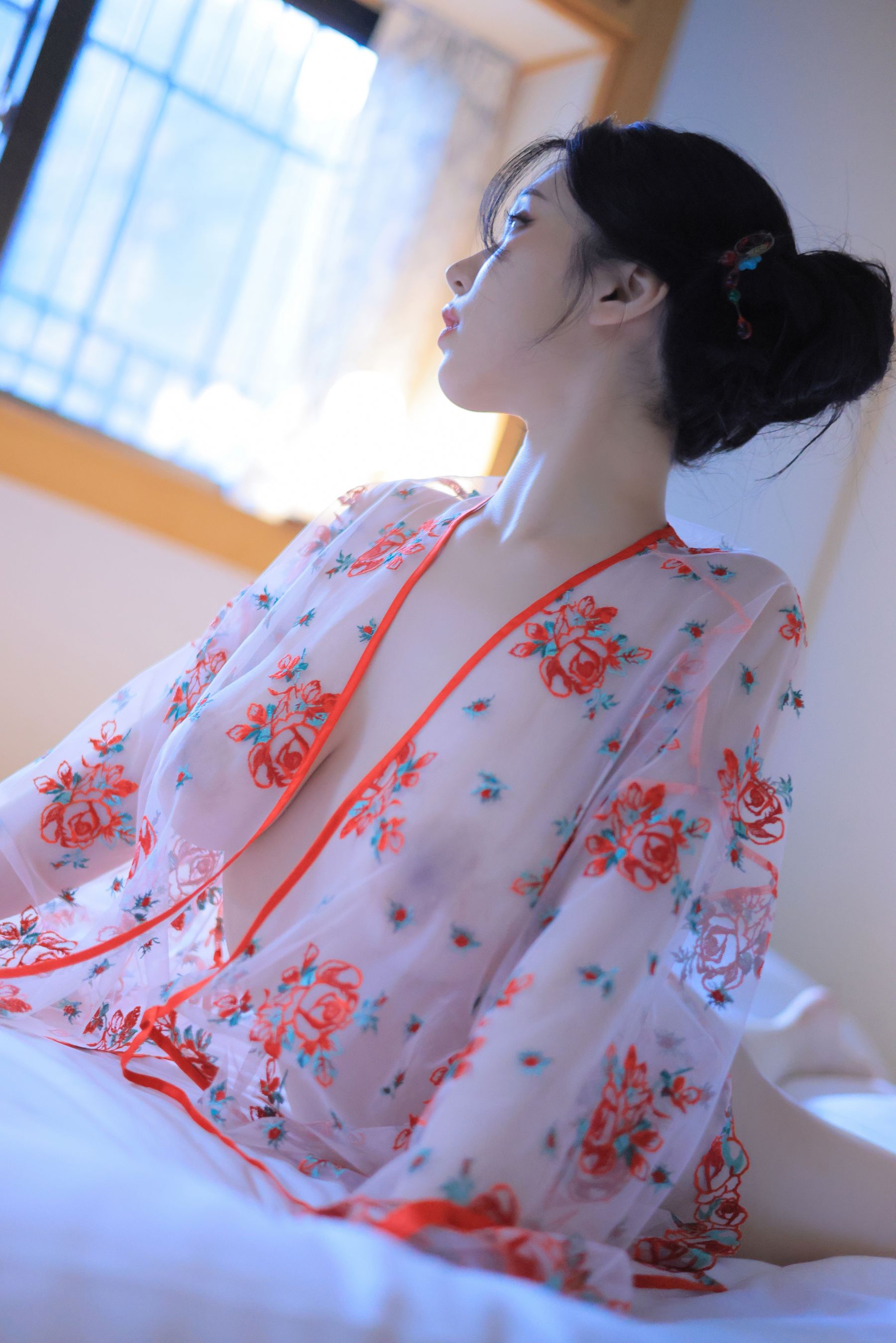 Yeonwoo - Heat - 1/(111P)