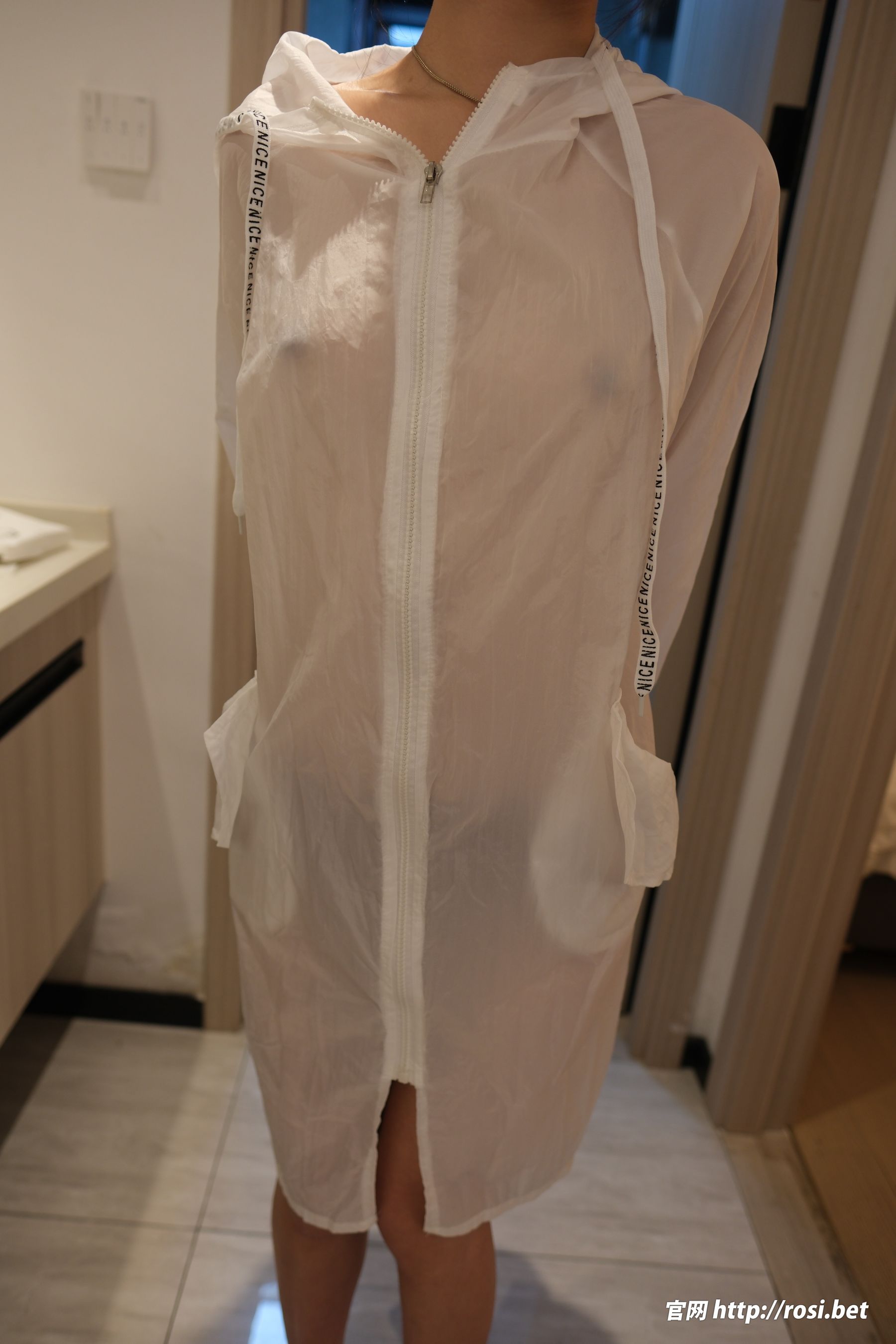 [ROSI写真] 2024.12.23 NO.4767/(96P)