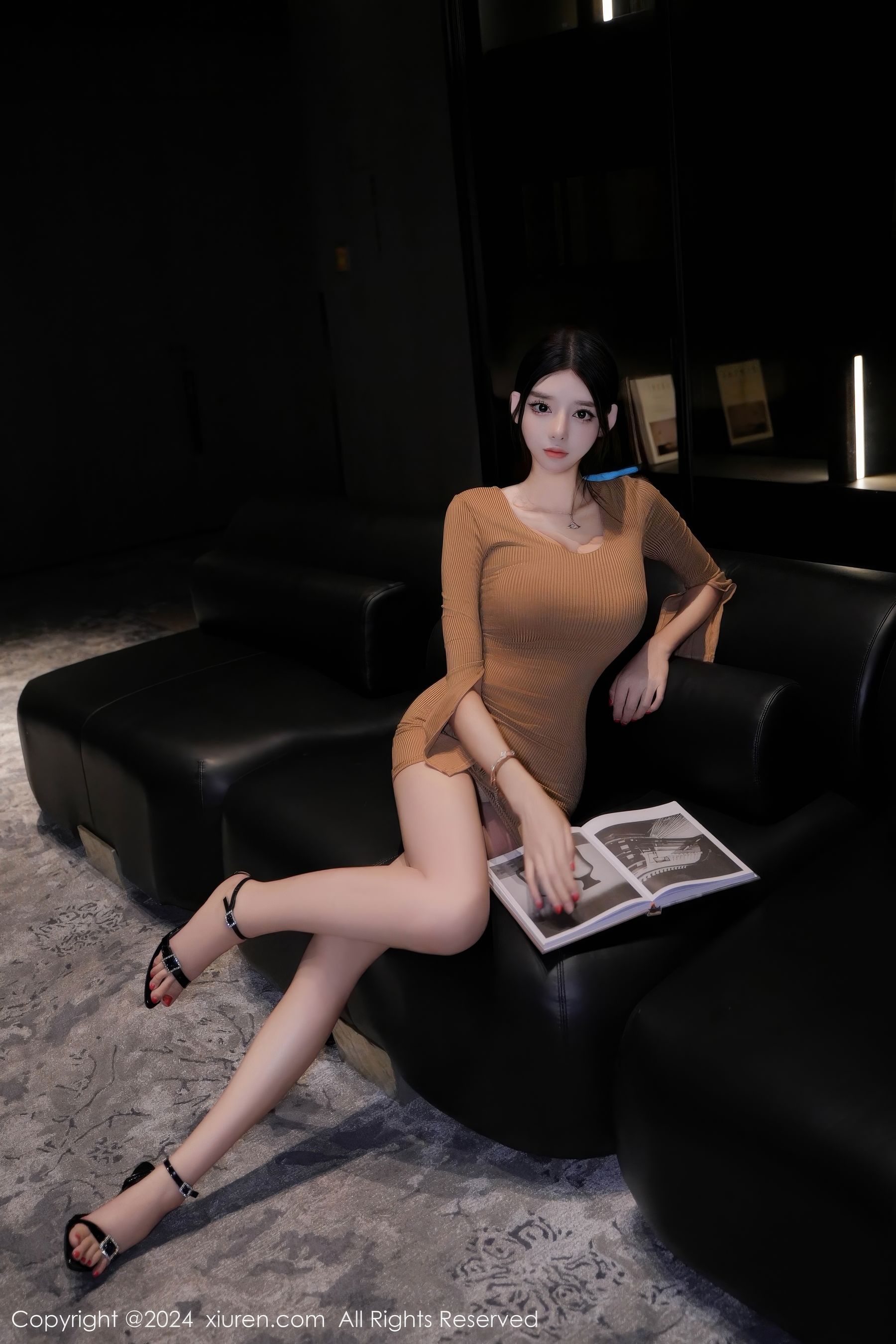 [秀人XiuRen] 2024.12.04 No.9544 果茶姐姐/(64P)
