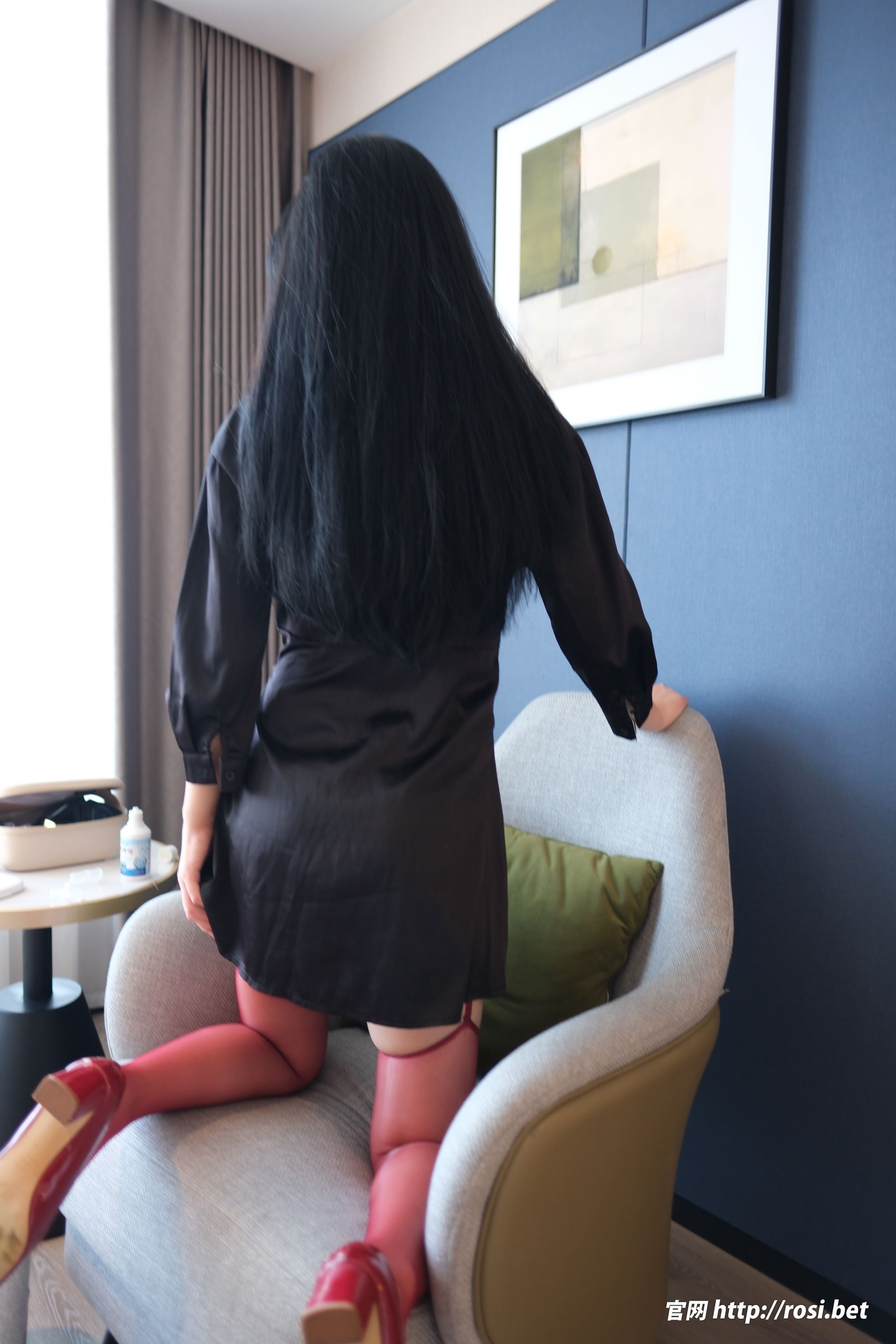 [ROSI写真] 2024.12.18 NO.4762/(86P)