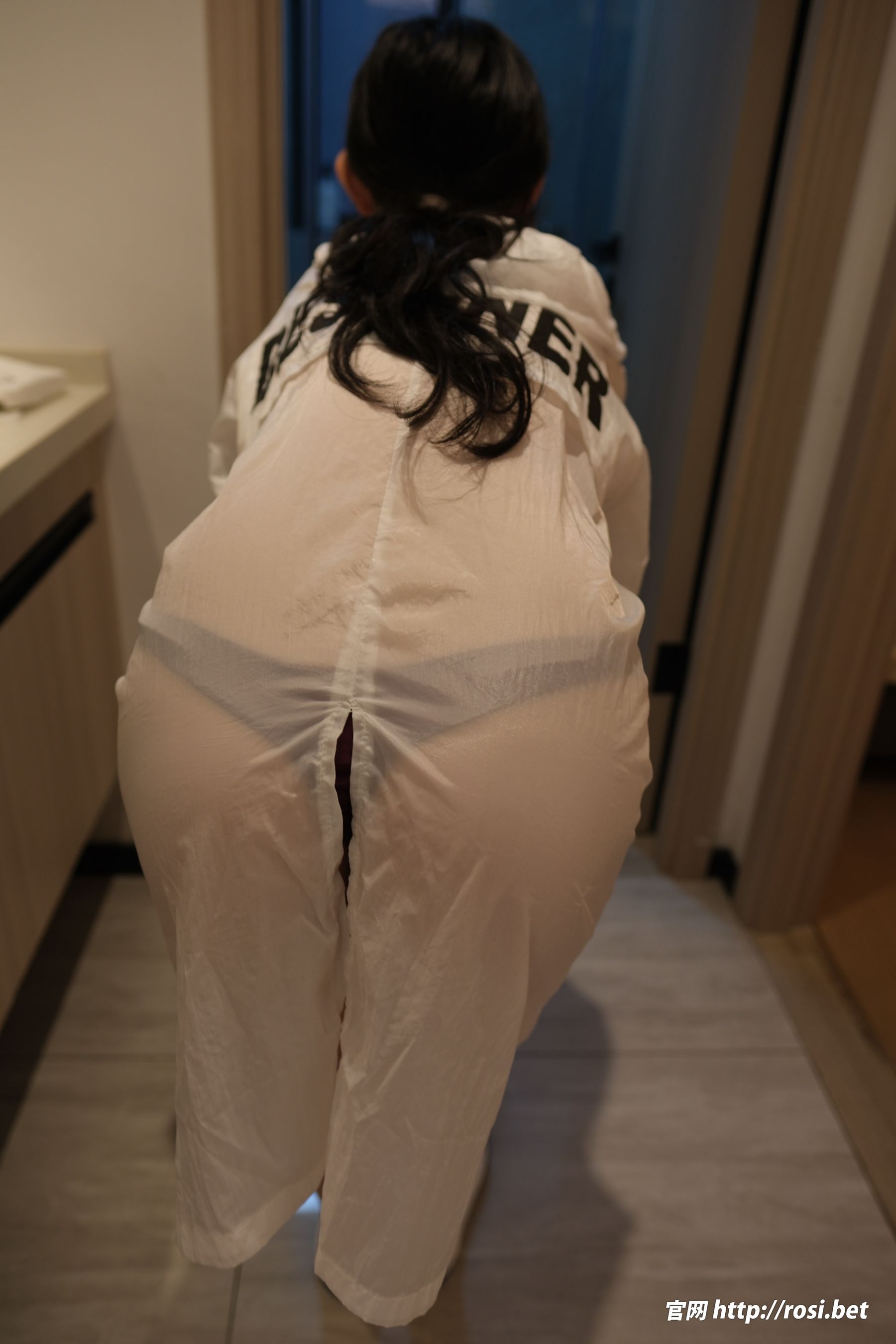 [ROSI写真] 2024.12.23 NO.4767/(96P)