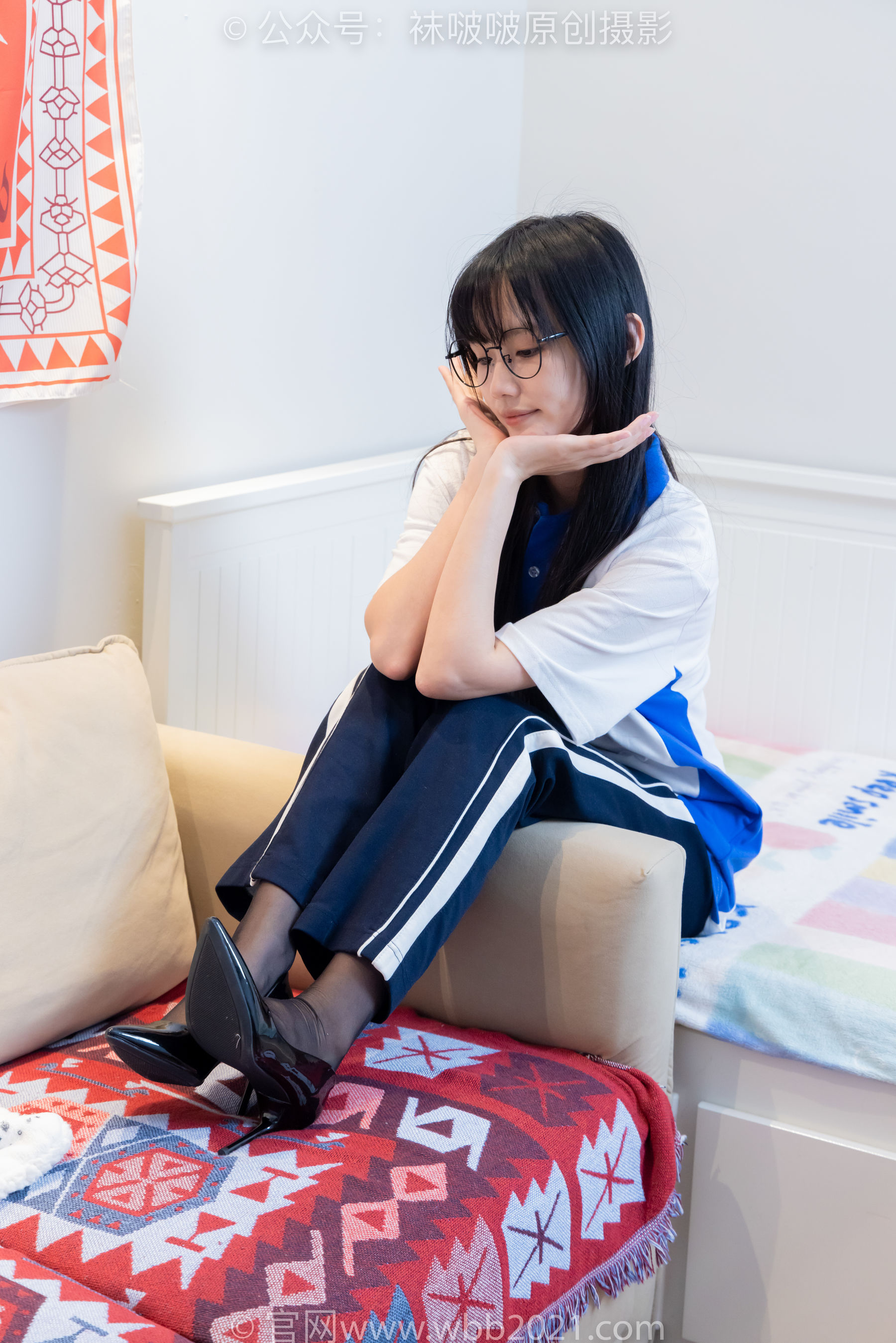 BoBoSocks袜啵啵 No.471 甜甜圈 - 高跟鞋、黑丝、短肉丝、裸足、校服裤里丝/(150P)