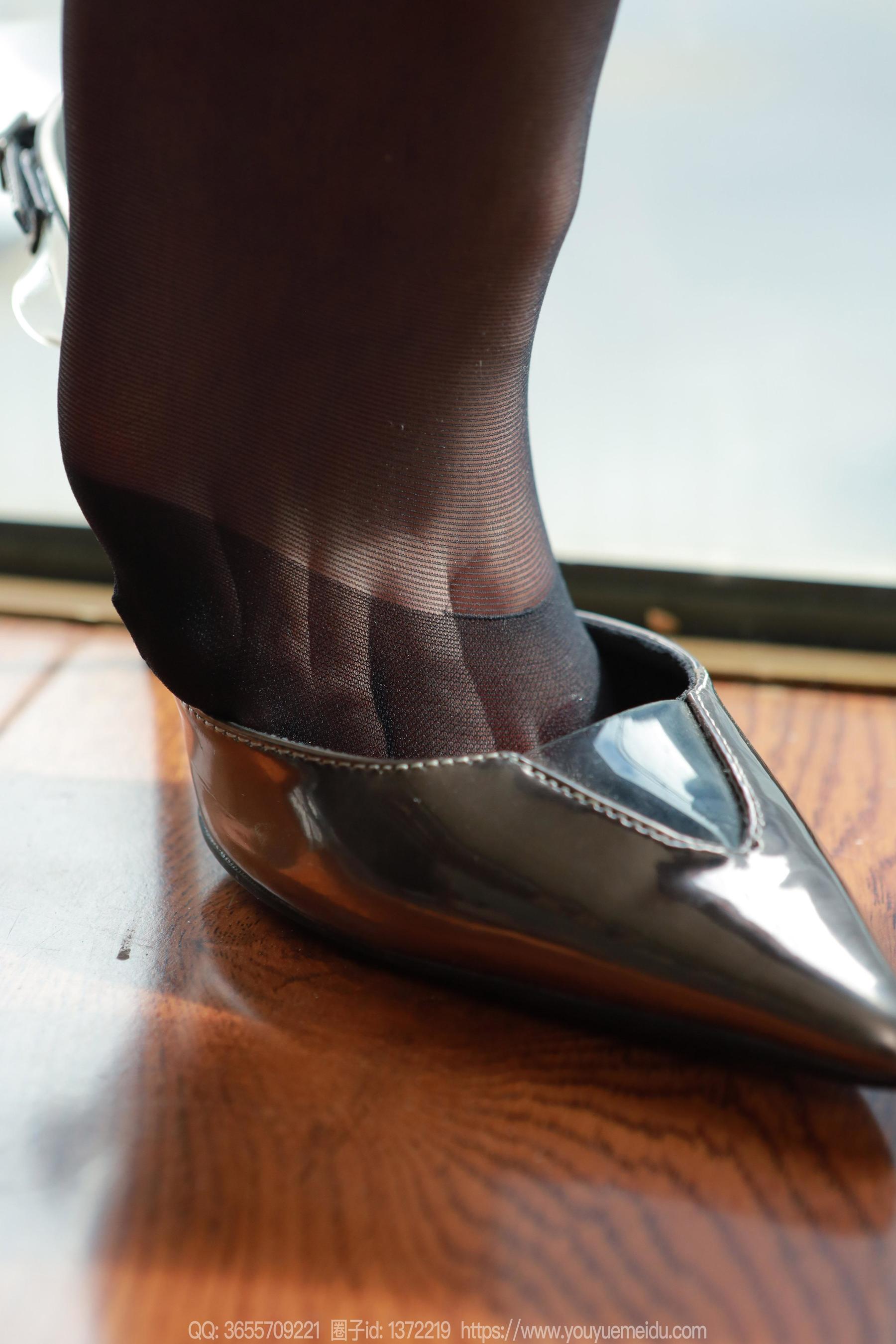 IESS异思趣向 - 模特： 团团 《婀娜多姿》/(88P)