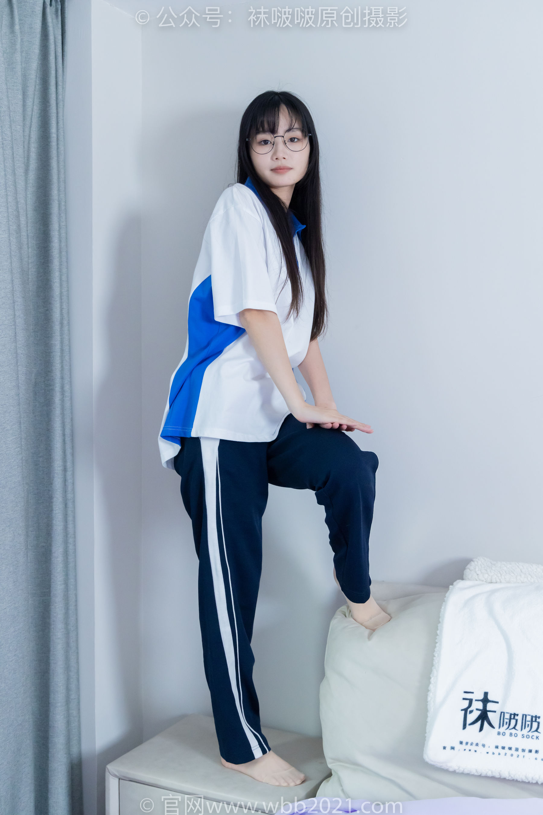 BoBoSocks袜啵啵 No.471 甜甜圈 - 高跟鞋、黑丝、短肉丝、裸足、校服裤里丝/(150P)