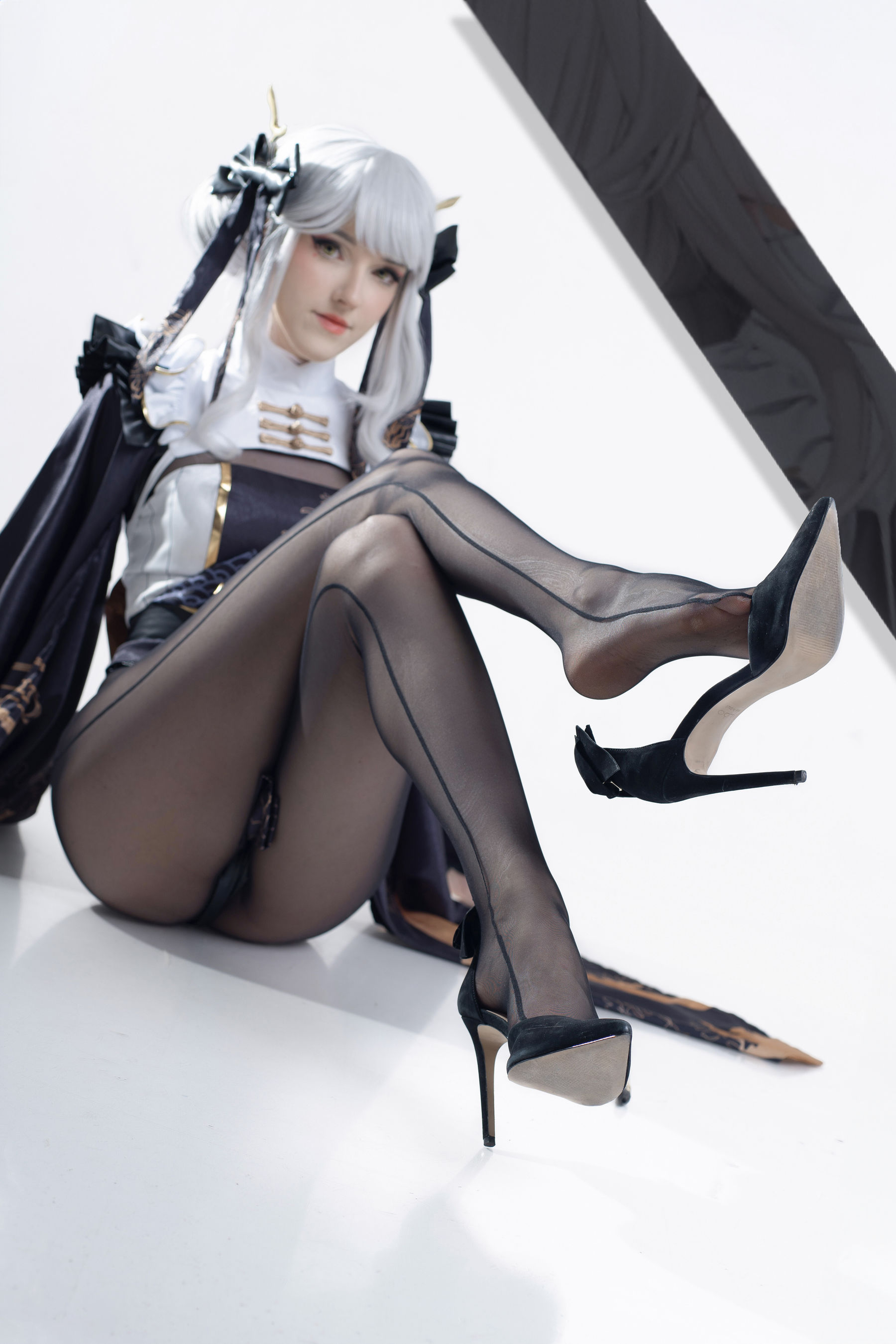 Candy Ball - Blanc (White Rabbit) (NIKKE)/(59P)