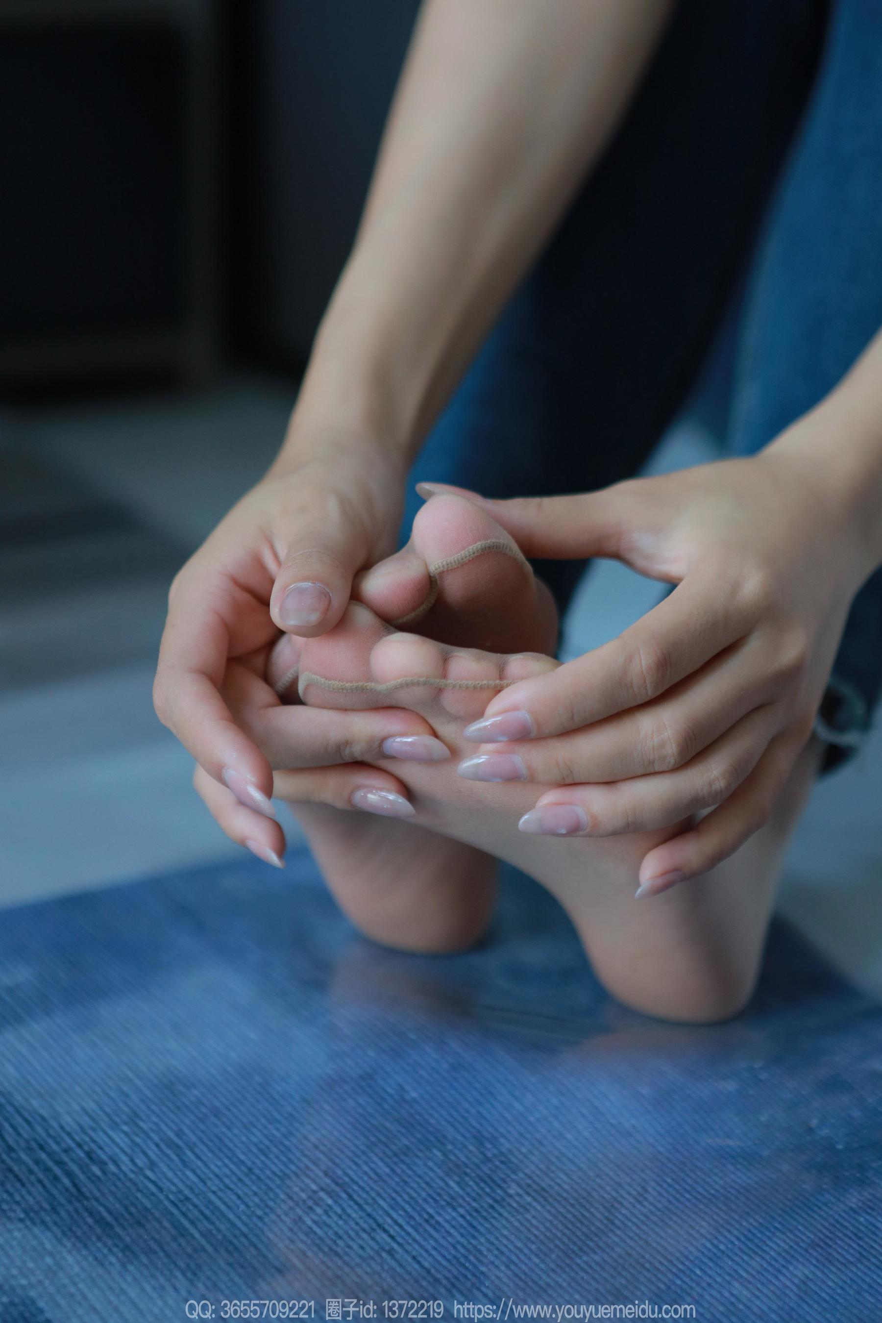 IESS异思趣向 - 模特： 兔兔 《裤里丝（下）》/(87P)