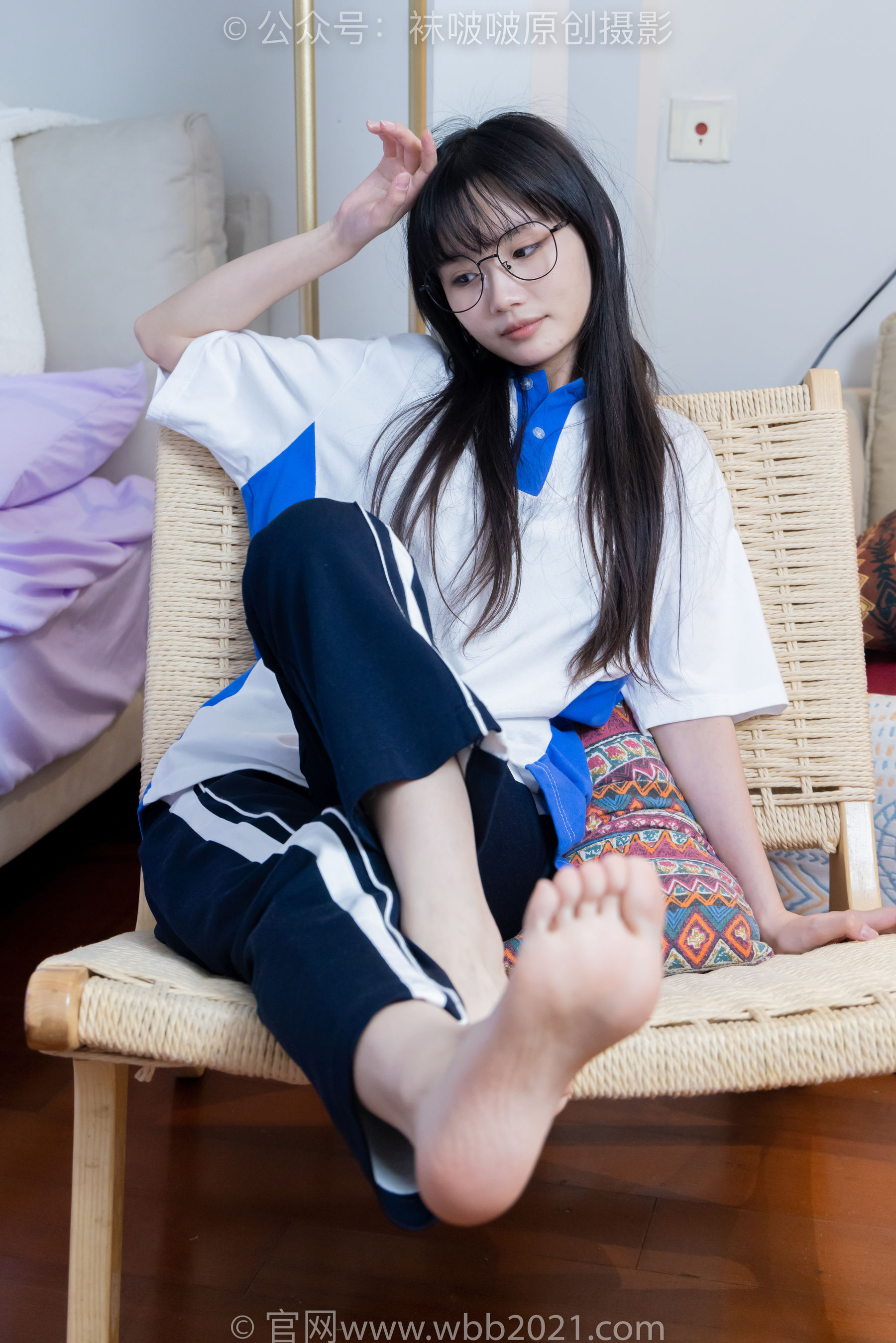 BoBoSocks袜啵啵 No.471 甜甜圈 - 高跟鞋、黑丝、短肉丝、裸足、校服裤里丝/(150P)