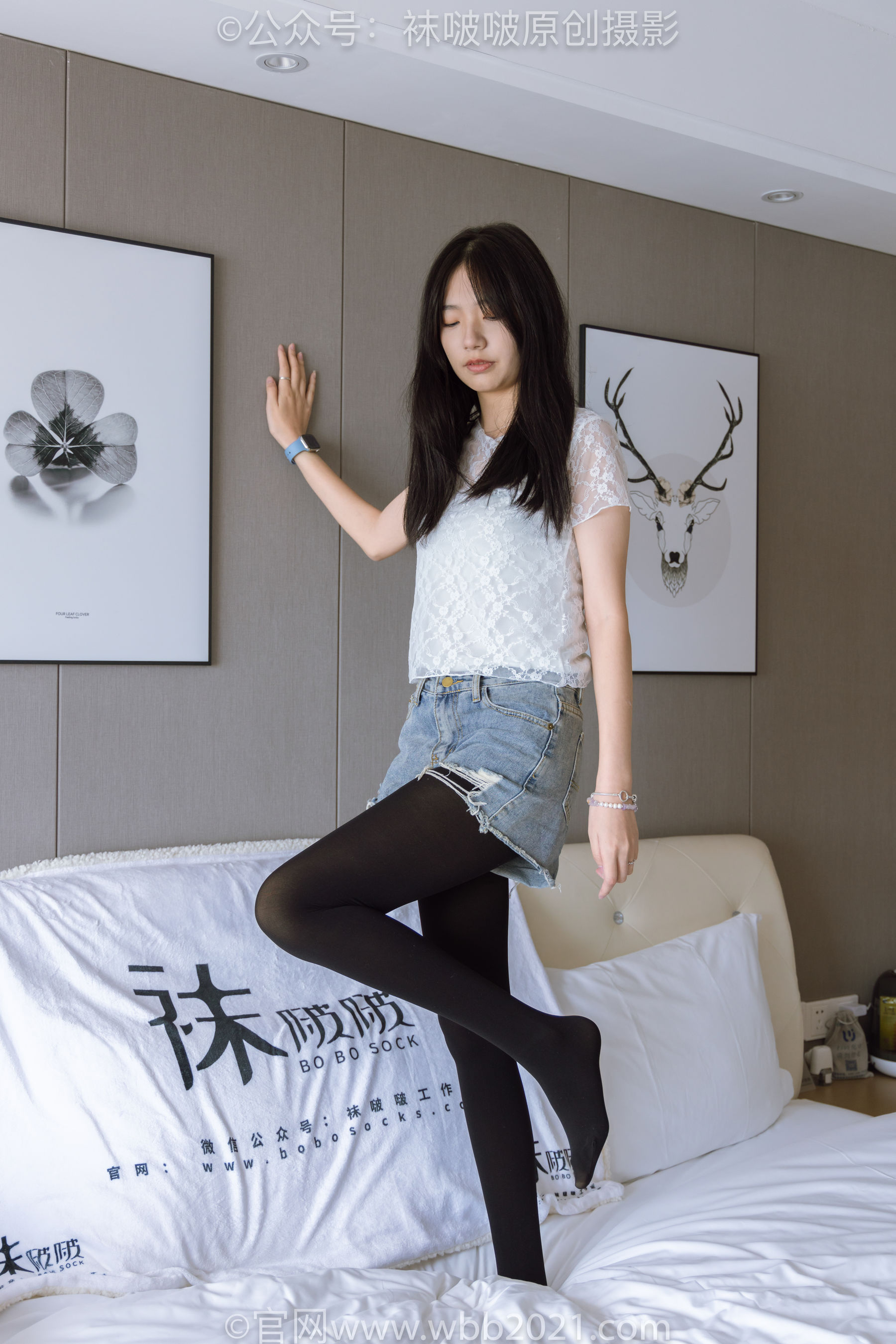 BoBoSocks袜啵啵 No.459 小甜豆 -高跟凉鞋、厚黑丝、穿鞋踩包子和橘子剧情/(150P)