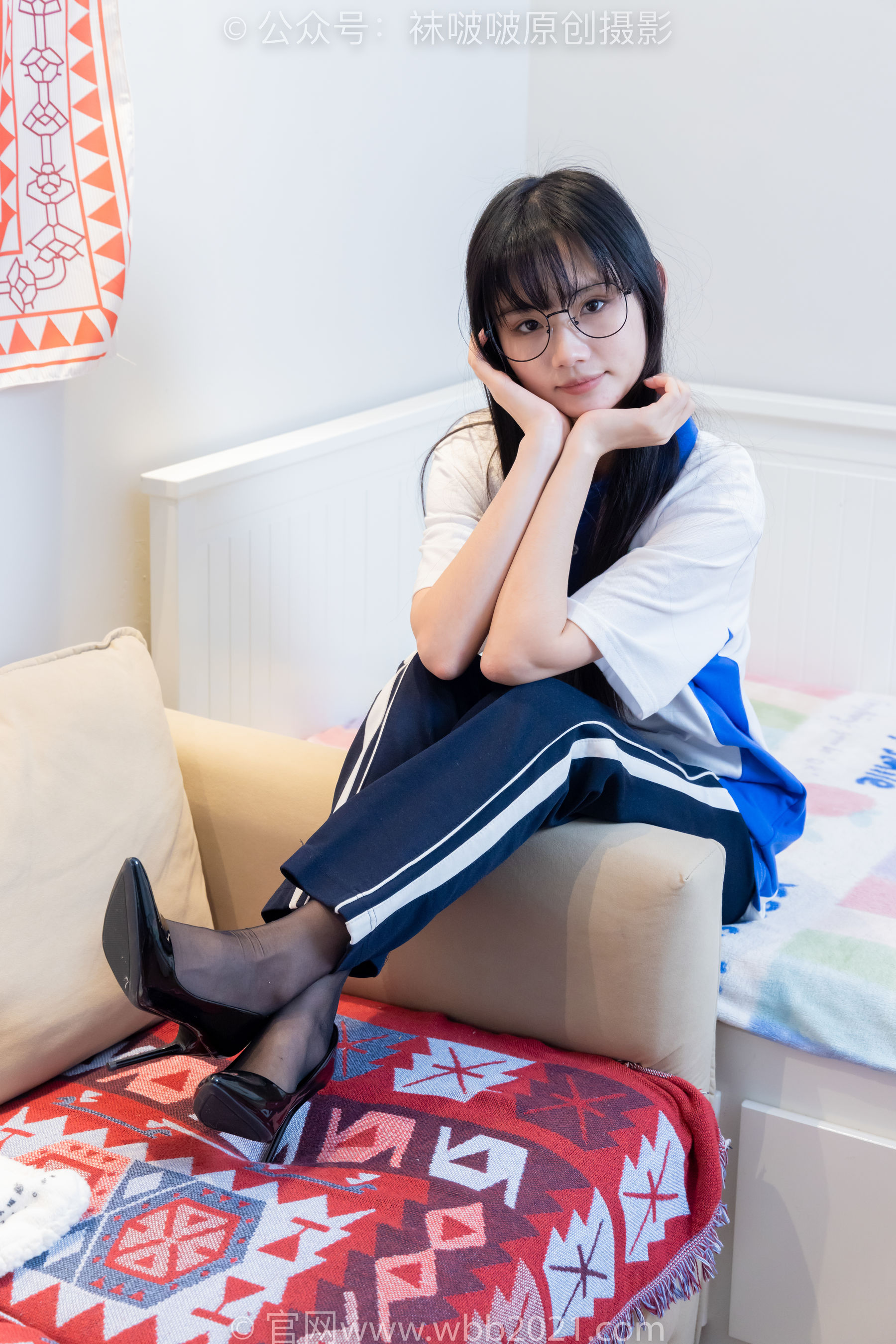 BoBoSocks袜啵啵 No.471 甜甜圈 - 高跟鞋、黑丝、短肉丝、裸足、校服裤里丝/(150P)