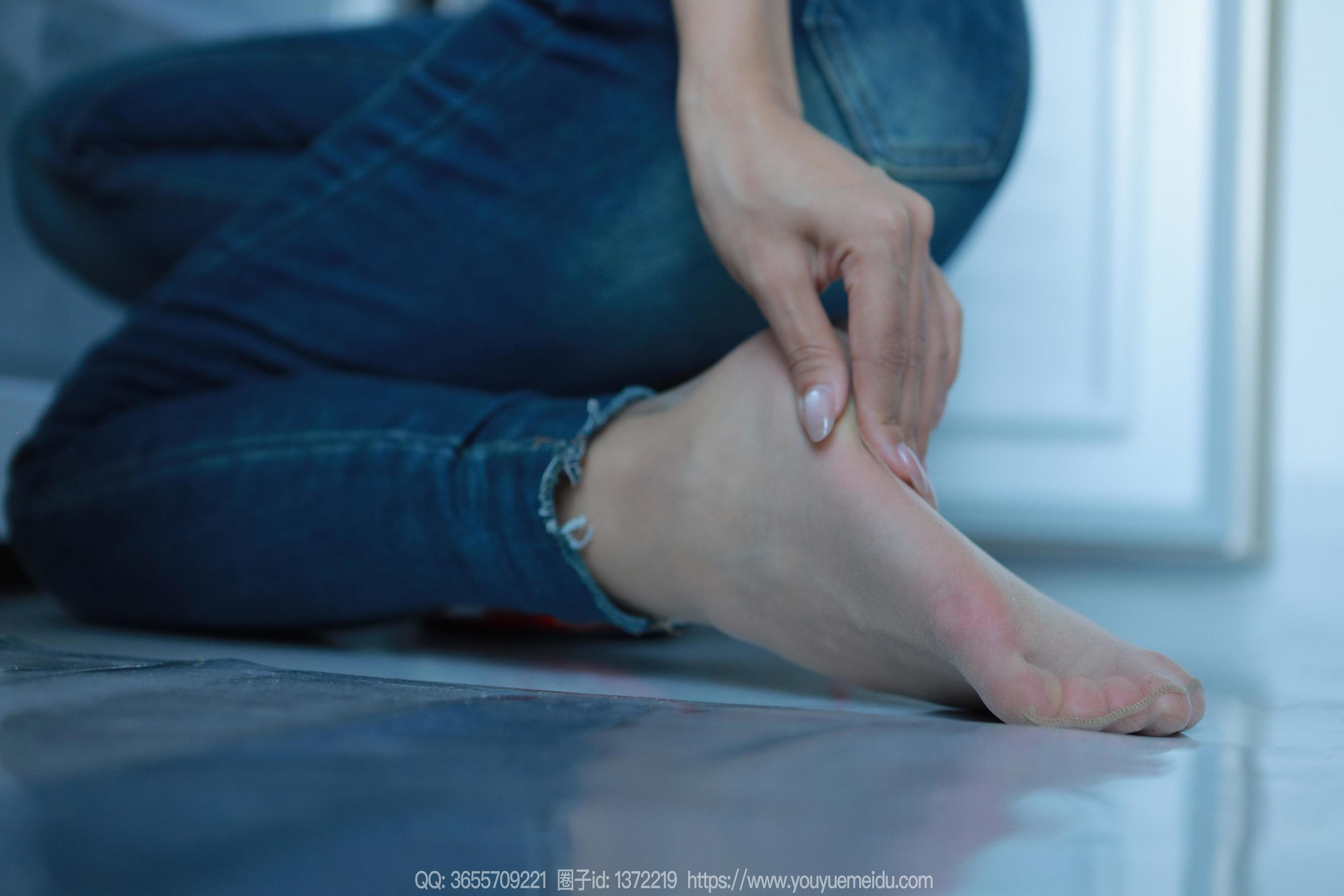 IESS异思趣向 - 模特： 兔兔 《裤里丝（下）》/(87P)