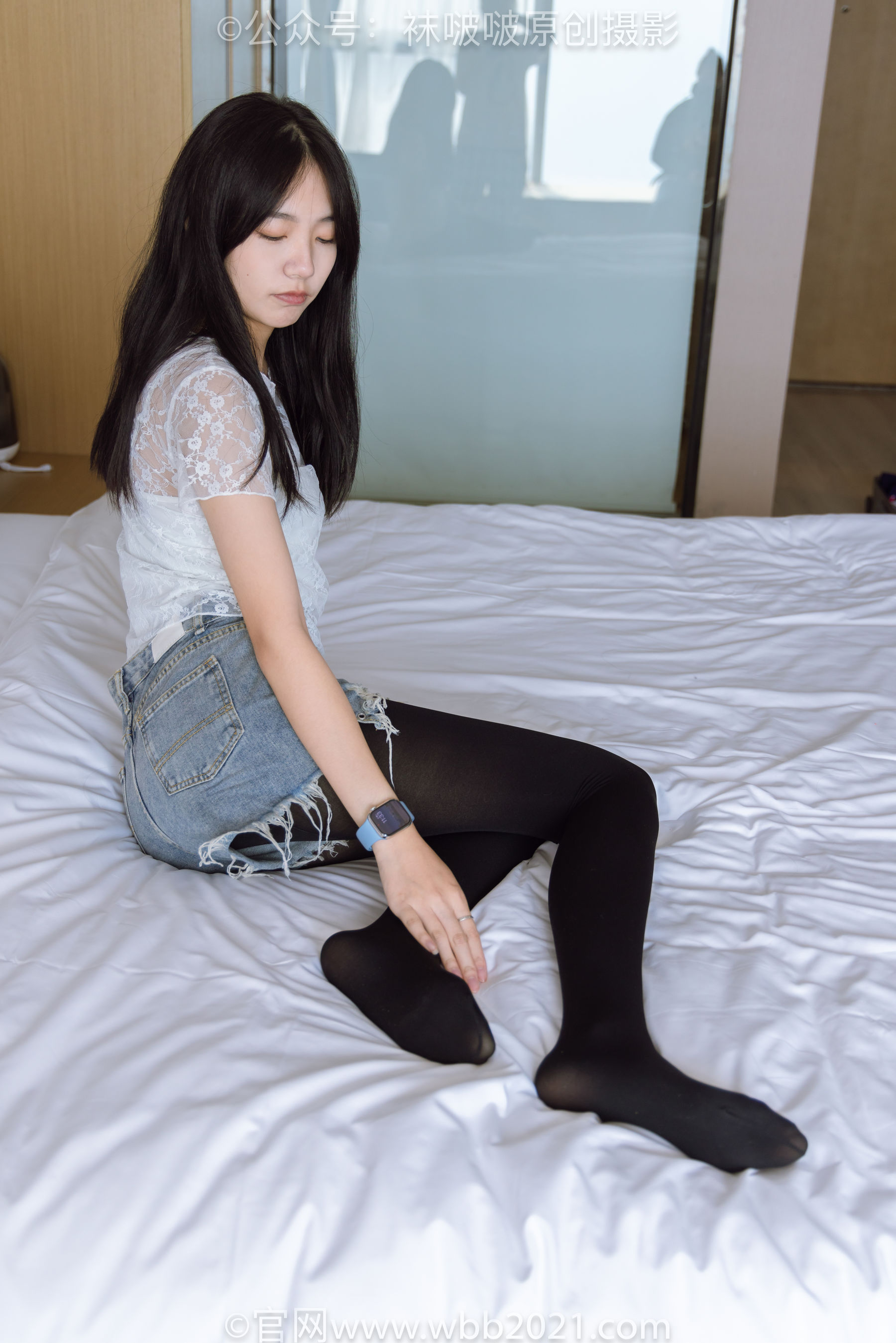 BoBoSocks袜啵啵 No.459 小甜豆 -高跟凉鞋、厚黑丝、穿鞋踩包子和橘子剧情/(150P)