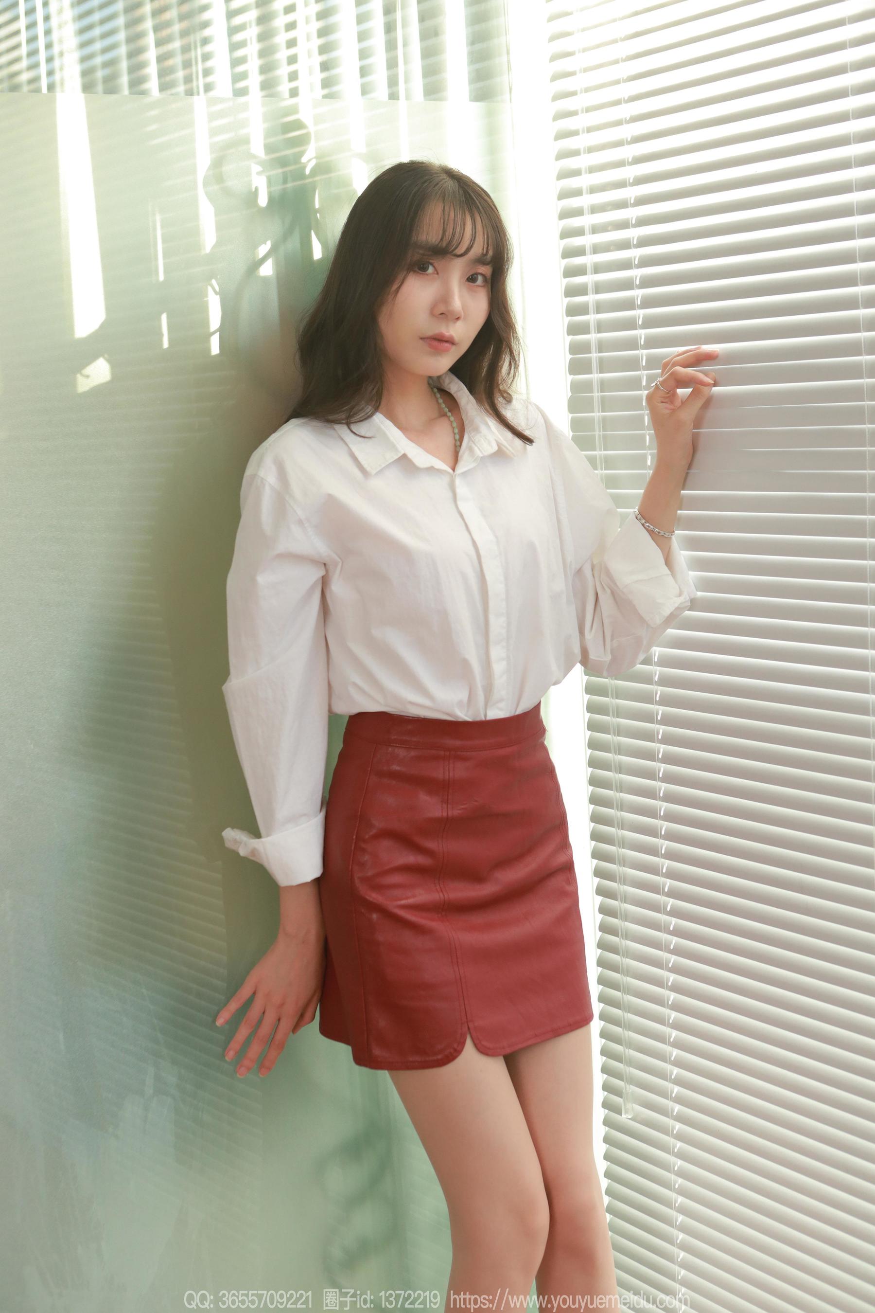 IESS异思趣向 - 模特： 团团 《美味车厘子》/(93P)