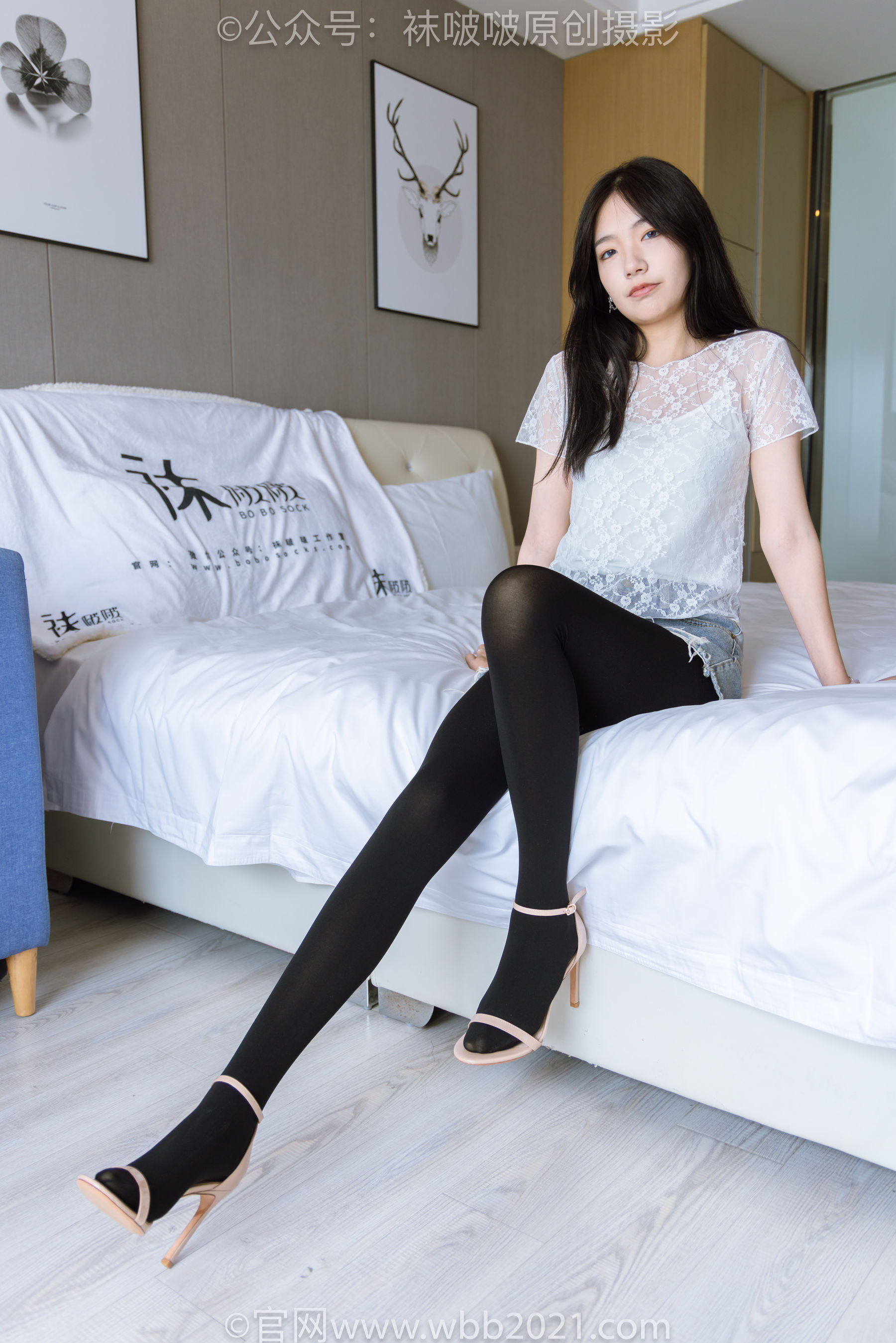 BoBoSocks袜啵啵 No.459 小甜豆 -高跟凉鞋、厚黑丝、穿鞋踩包子和橘子剧情/(150P)