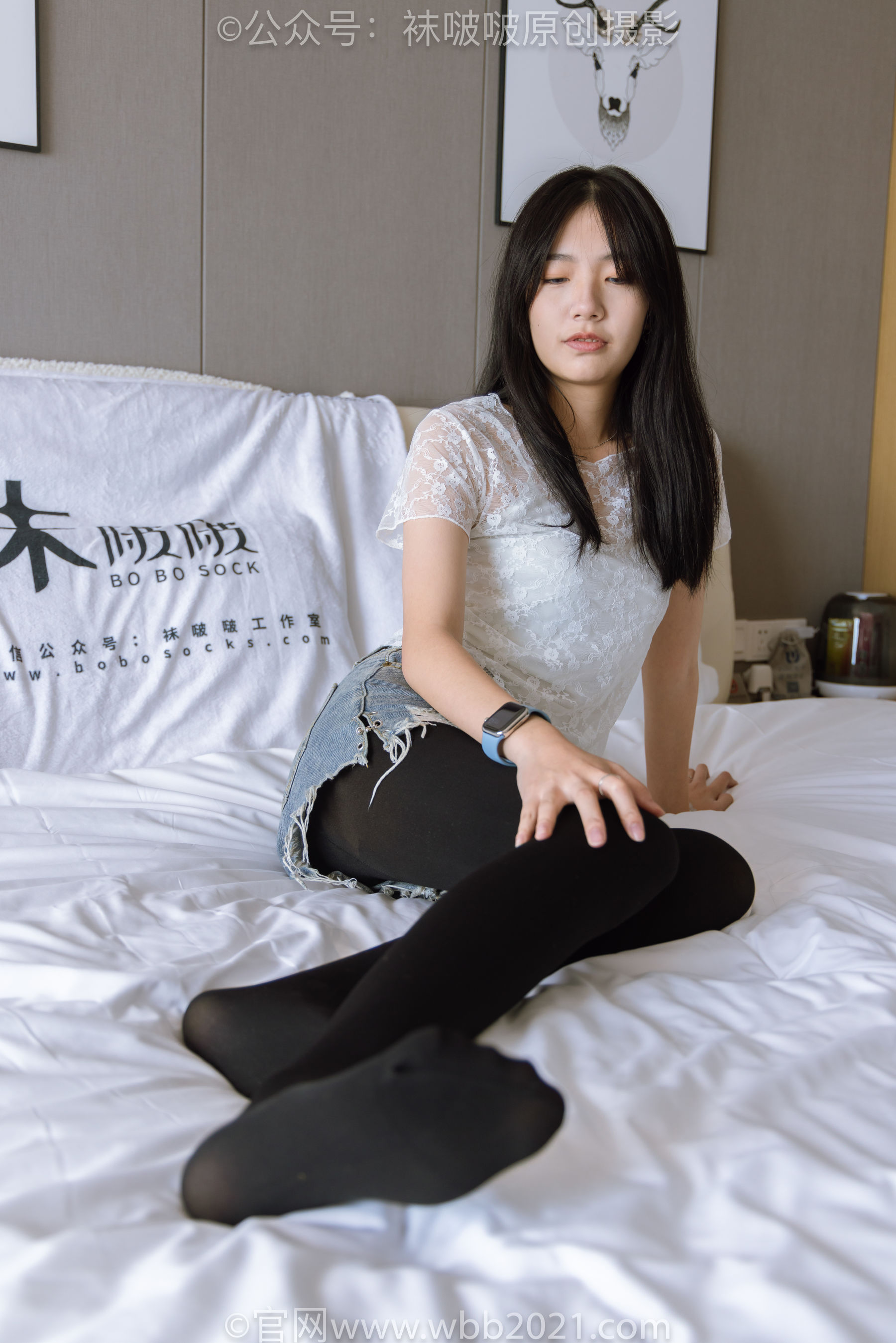 BoBoSocks袜啵啵 No.459 小甜豆 -高跟凉鞋、厚黑丝、穿鞋踩包子和橘子剧情/(150P)