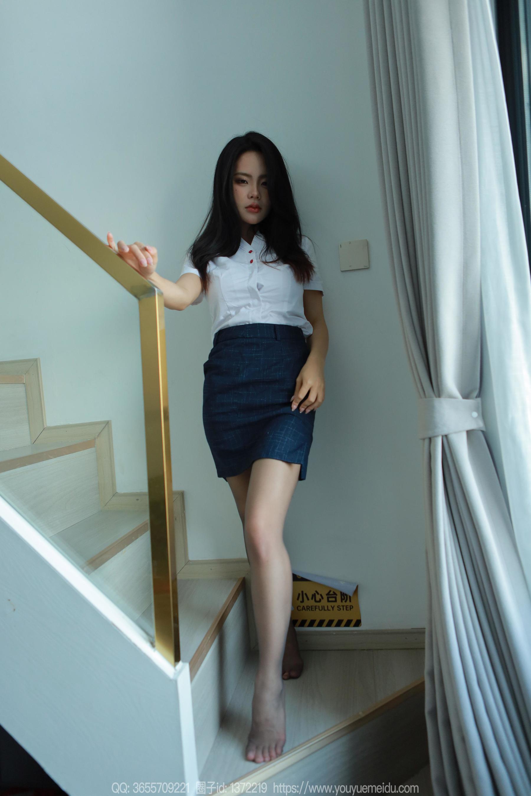IESS异思趣向 - 模特： 兔兔 《OL黑丝》/(88P)