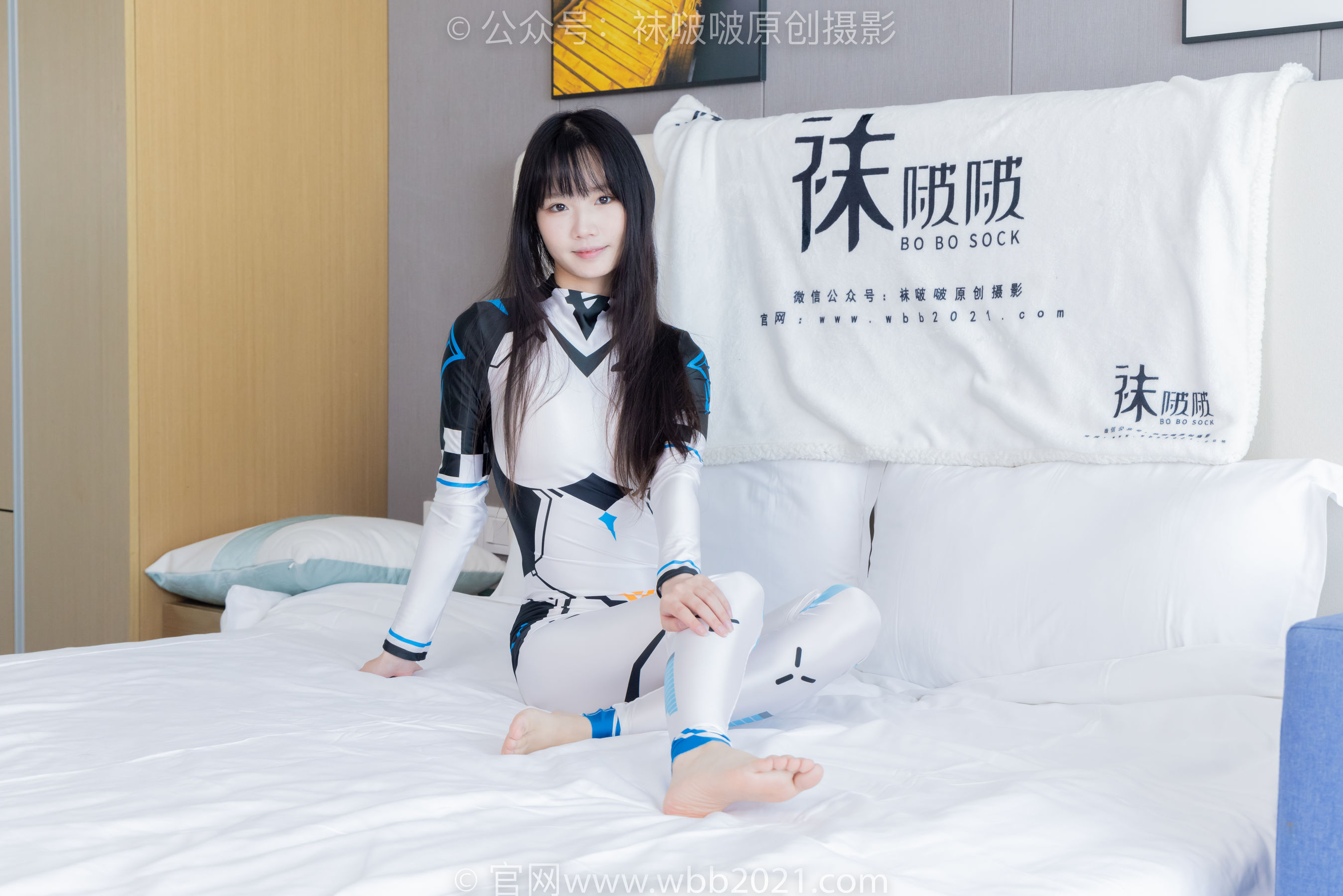 BoBoSocks袜啵啵 No.463 甜甜圈 -高跟鞋、厚白丝、裸足、连体衣裤里丝/(140P)