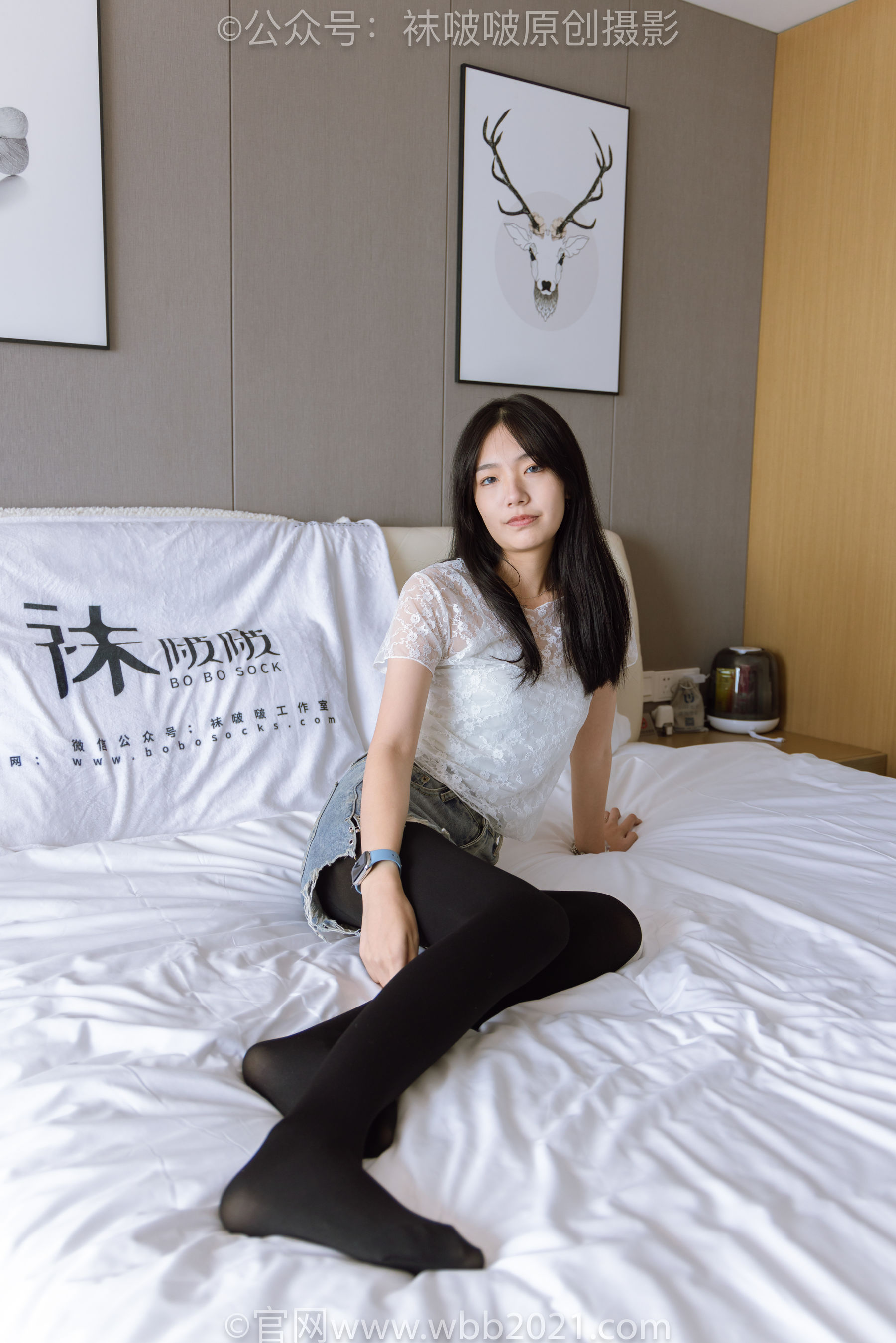 BoBoSocks袜啵啵 No.459 小甜豆 -高跟凉鞋、厚黑丝、穿鞋踩包子和橘子剧情/(150P)