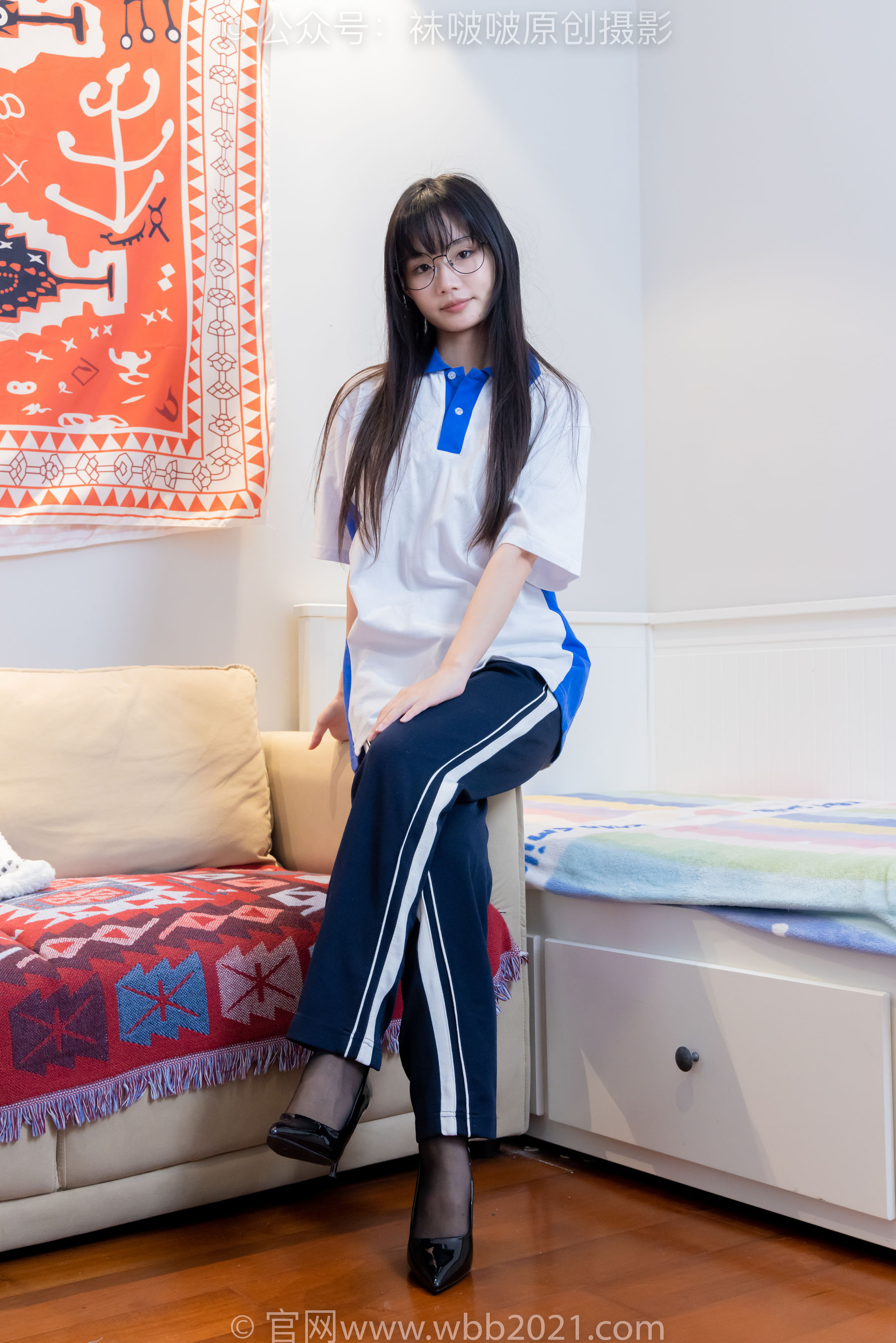 BoBoSocks袜啵啵 No.471 甜甜圈 - 高跟鞋、黑丝、短肉丝、裸足、校服裤里丝/(150P)