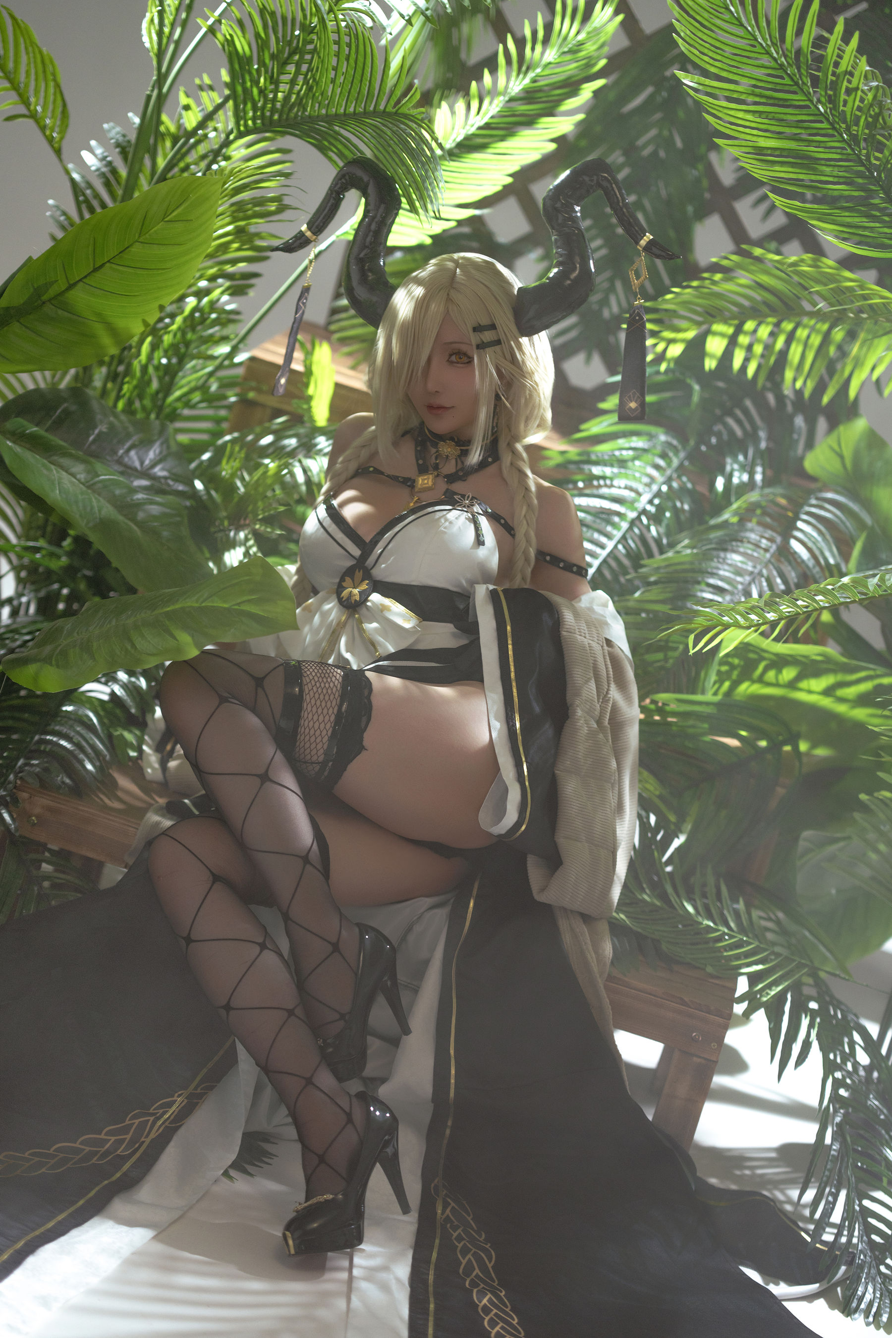 Coser小姐姐星之迟迟 - 2024 万圣节尾张 - 1/(90P)