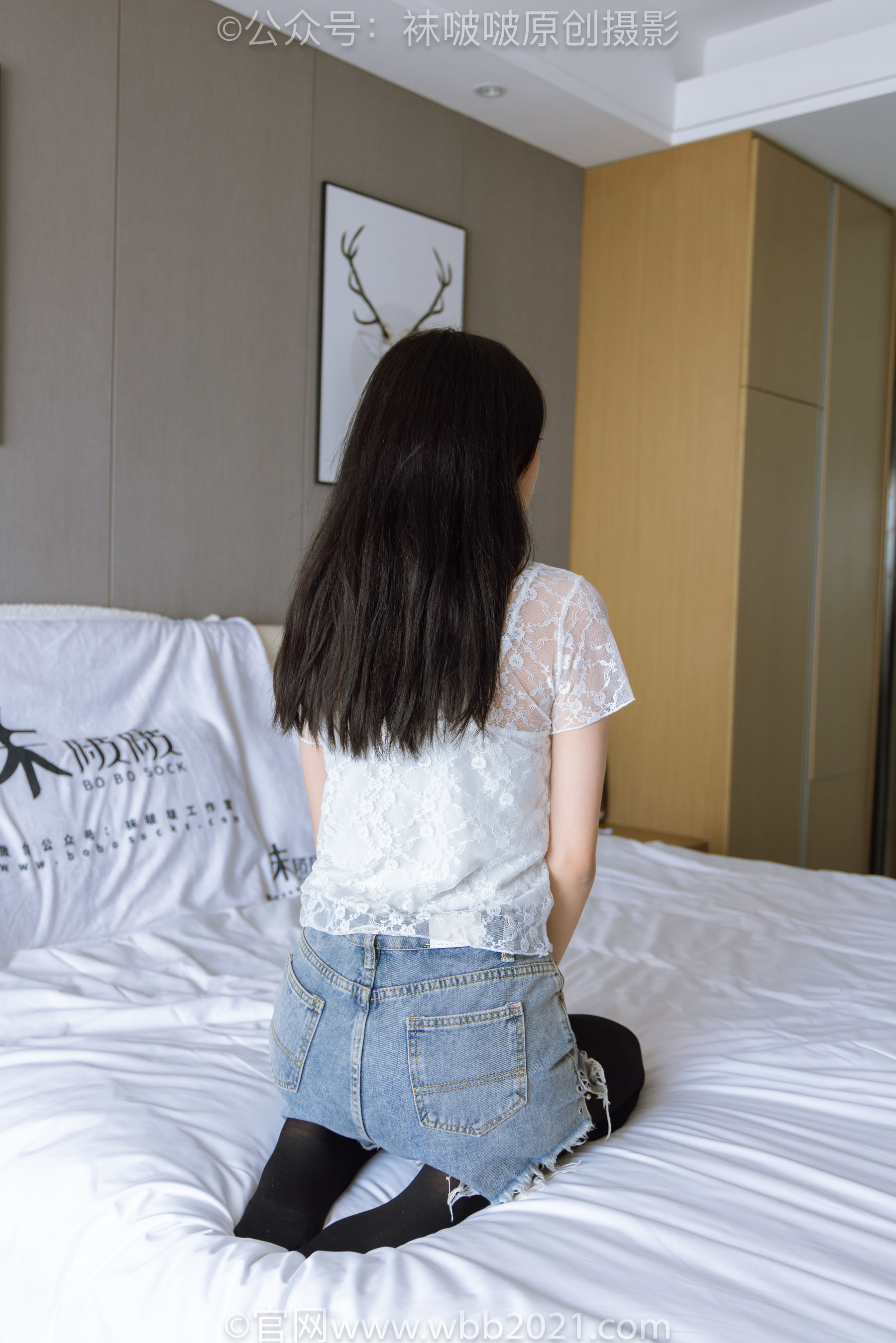 BoBoSocks袜啵啵 No.459 小甜豆 -高跟凉鞋、厚黑丝、穿鞋踩包子和橘子剧情/(150P)