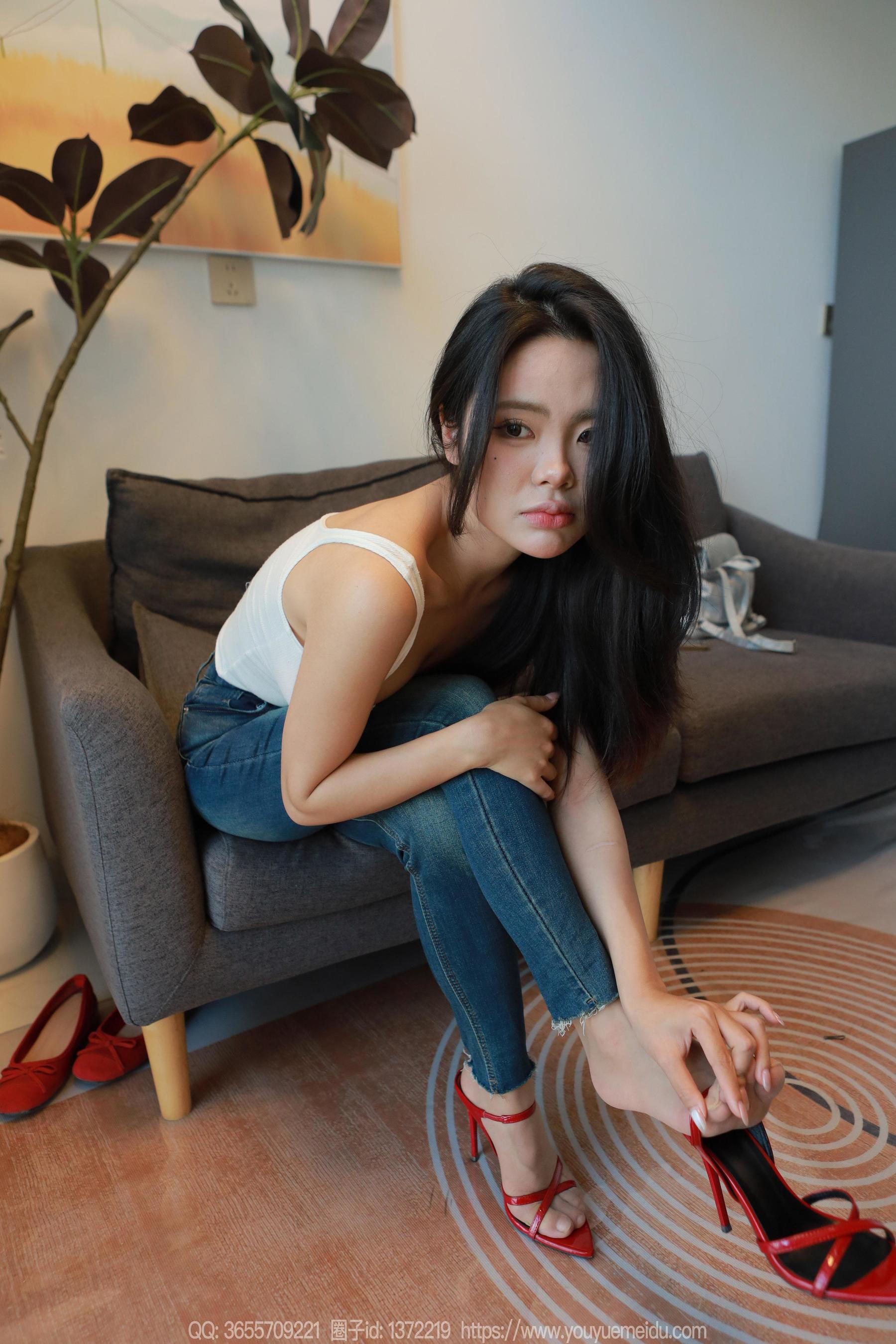 IESS异思趣向 - 模特： 兔兔 《裤里丝（上）》/(80P)