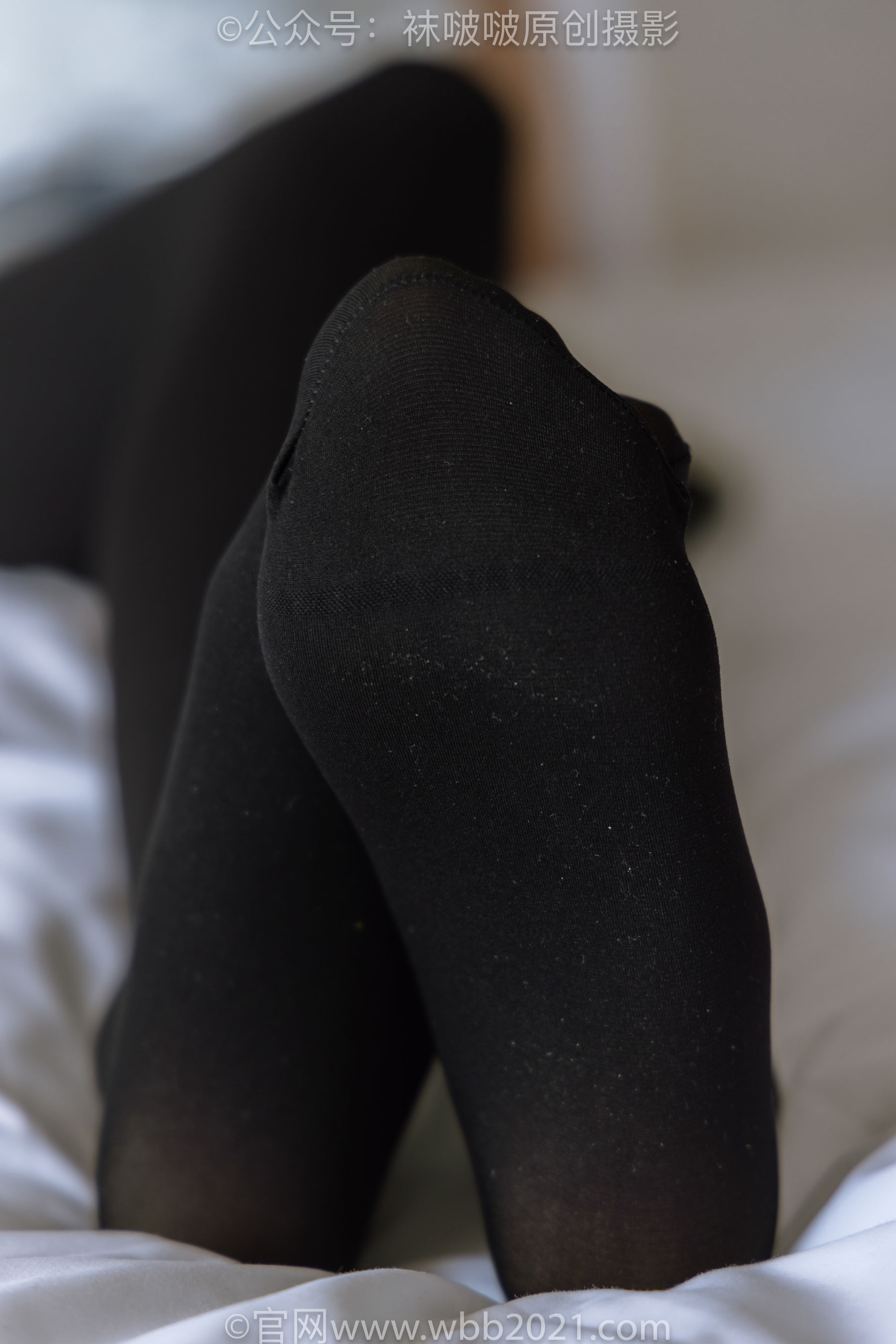 BoBoSocks袜啵啵 No.459 小甜豆 -高跟凉鞋、厚黑丝、穿鞋踩包子和橘子剧情/(150P)