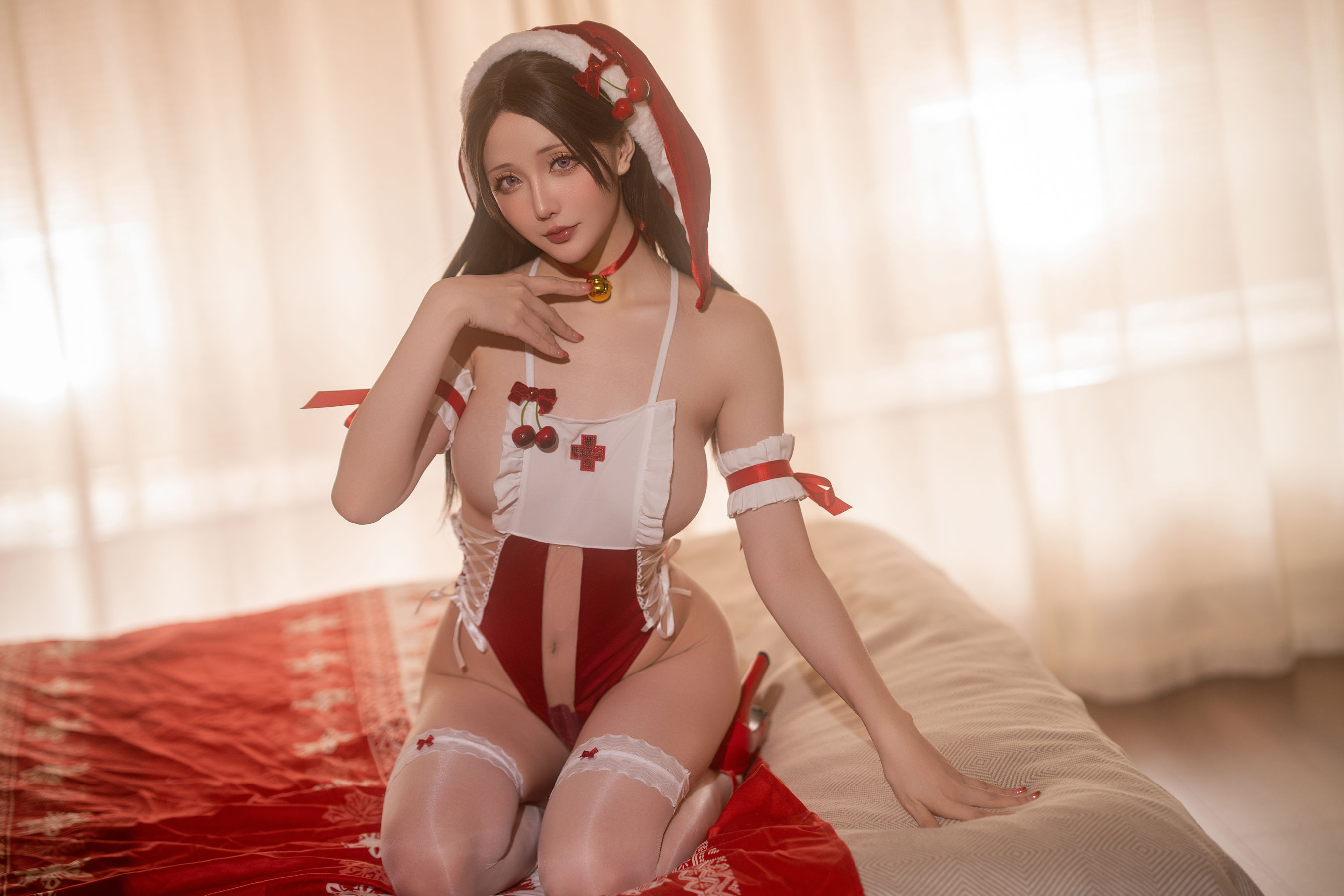 Coser小姐姐星之迟迟 - 2024圣诞 小白兔/(65P)