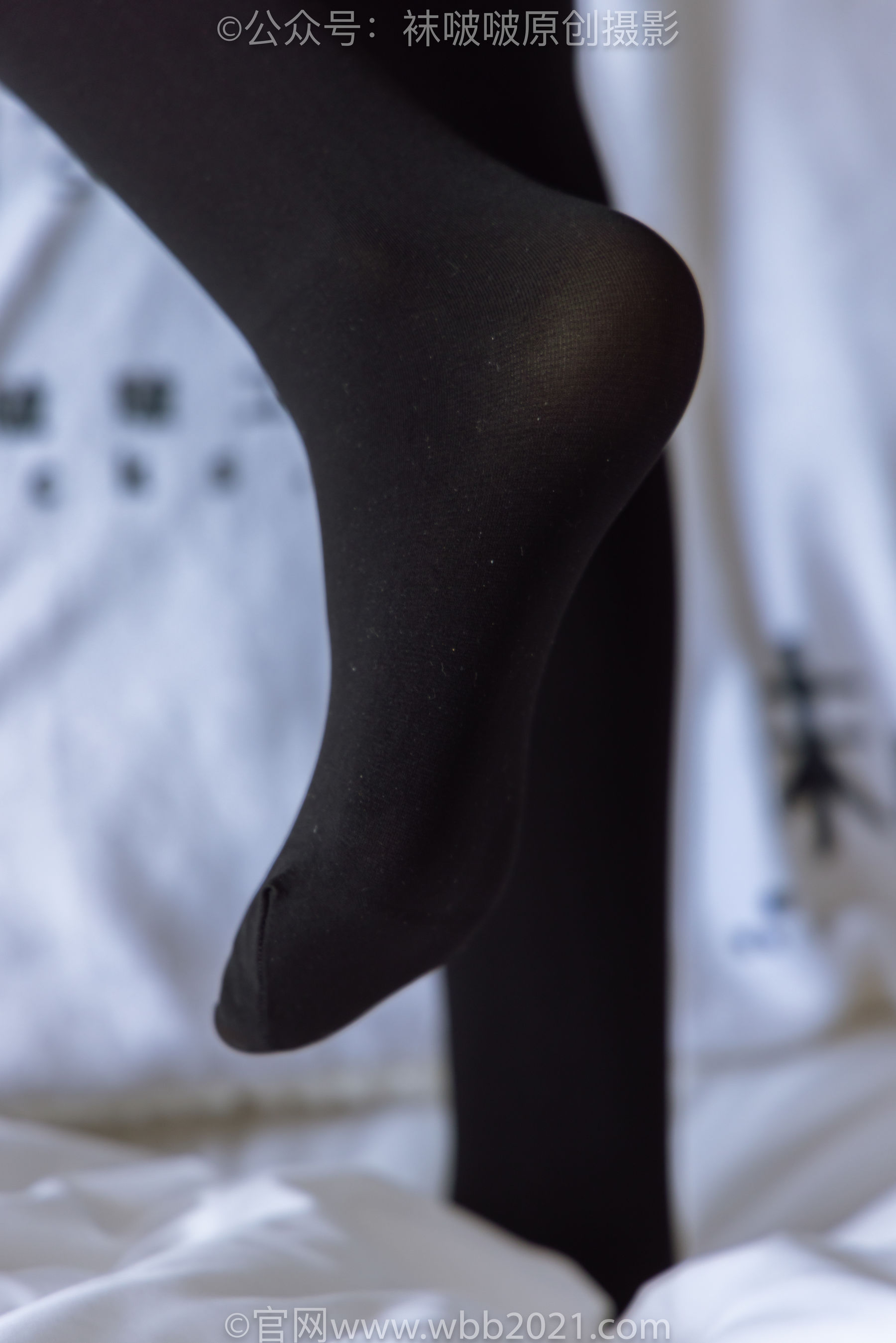 BoBoSocks袜啵啵 No.459 小甜豆 -高跟凉鞋、厚黑丝、穿鞋踩包子和橘子剧情/(150P)