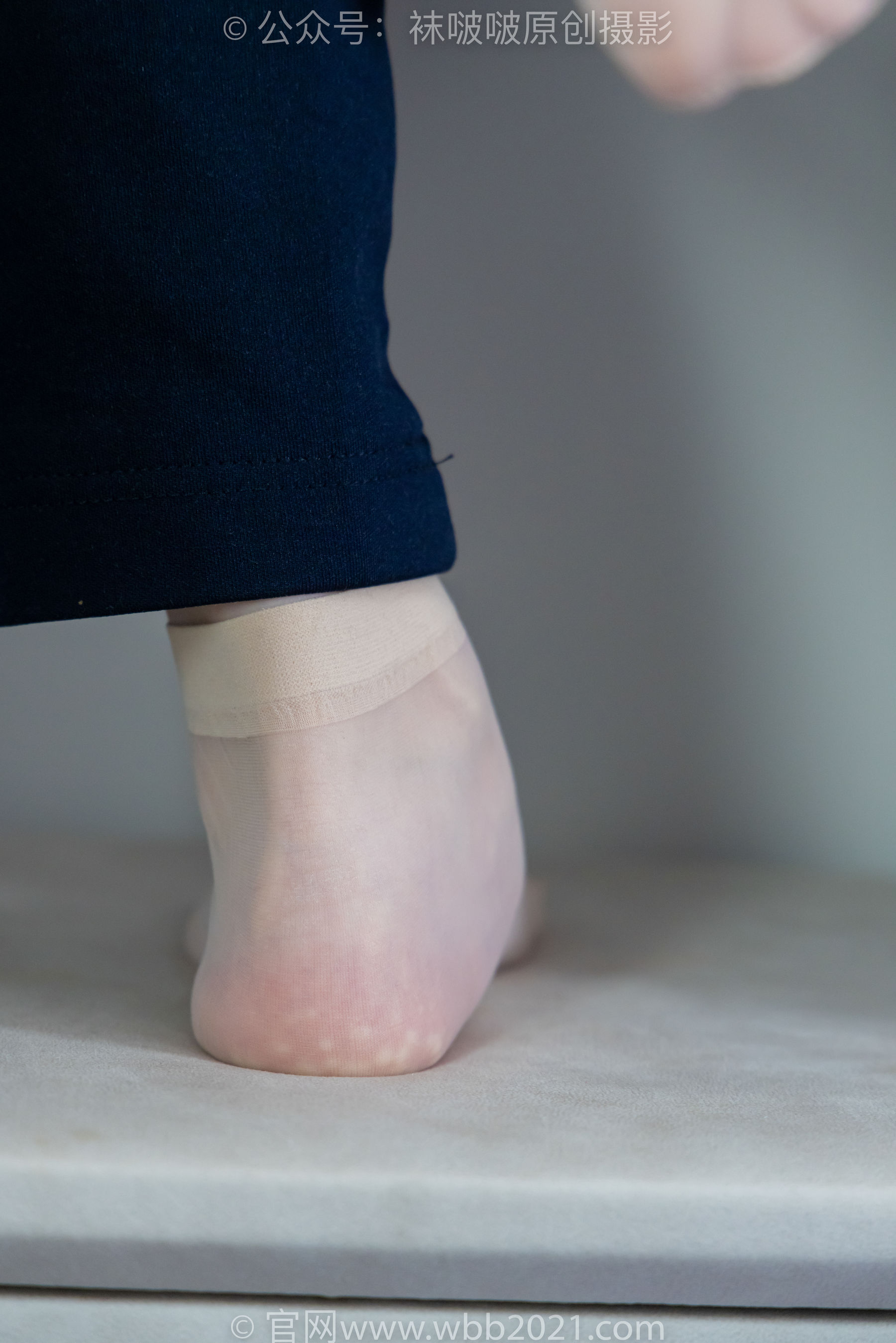 BoBoSocks袜啵啵 No.471 甜甜圈 - 高跟鞋、黑丝、短肉丝、裸足、校服裤里丝/(150P)