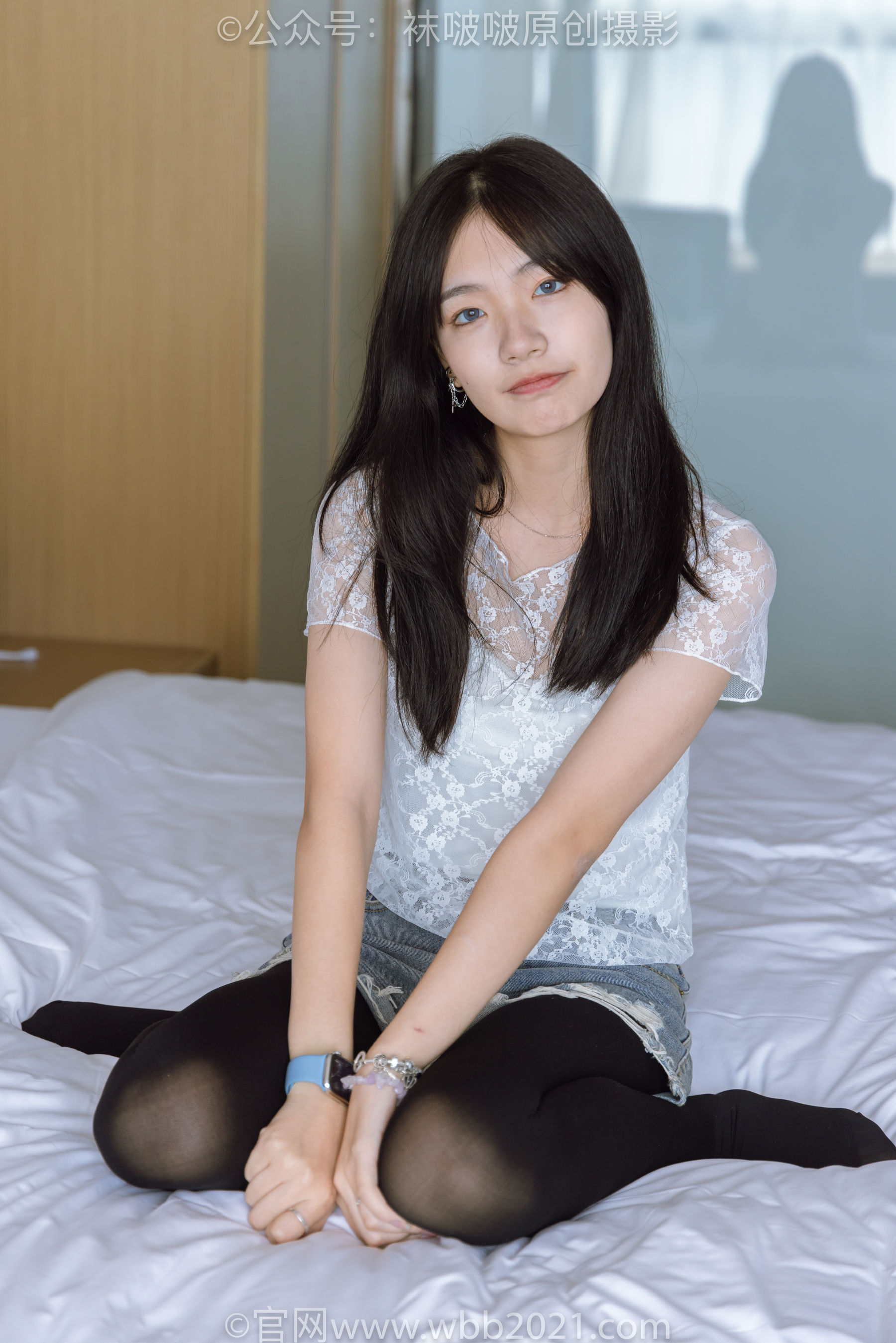 BoBoSocks袜啵啵 No.459 小甜豆 -高跟凉鞋、厚黑丝、穿鞋踩包子和橘子剧情/(150P)