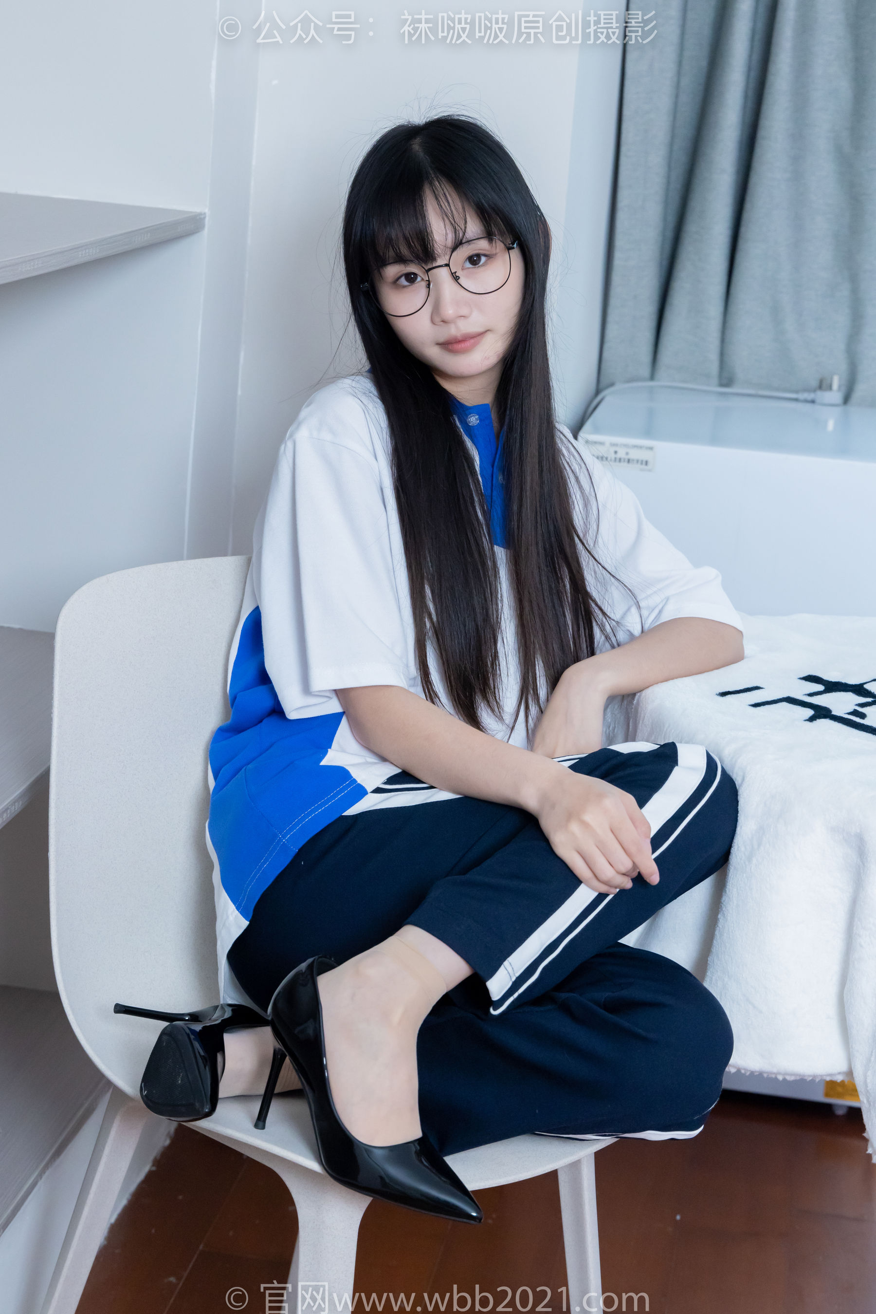 BoBoSocks袜啵啵 No.471 甜甜圈 - 高跟鞋、黑丝、短肉丝、裸足、校服裤里丝/(150P)