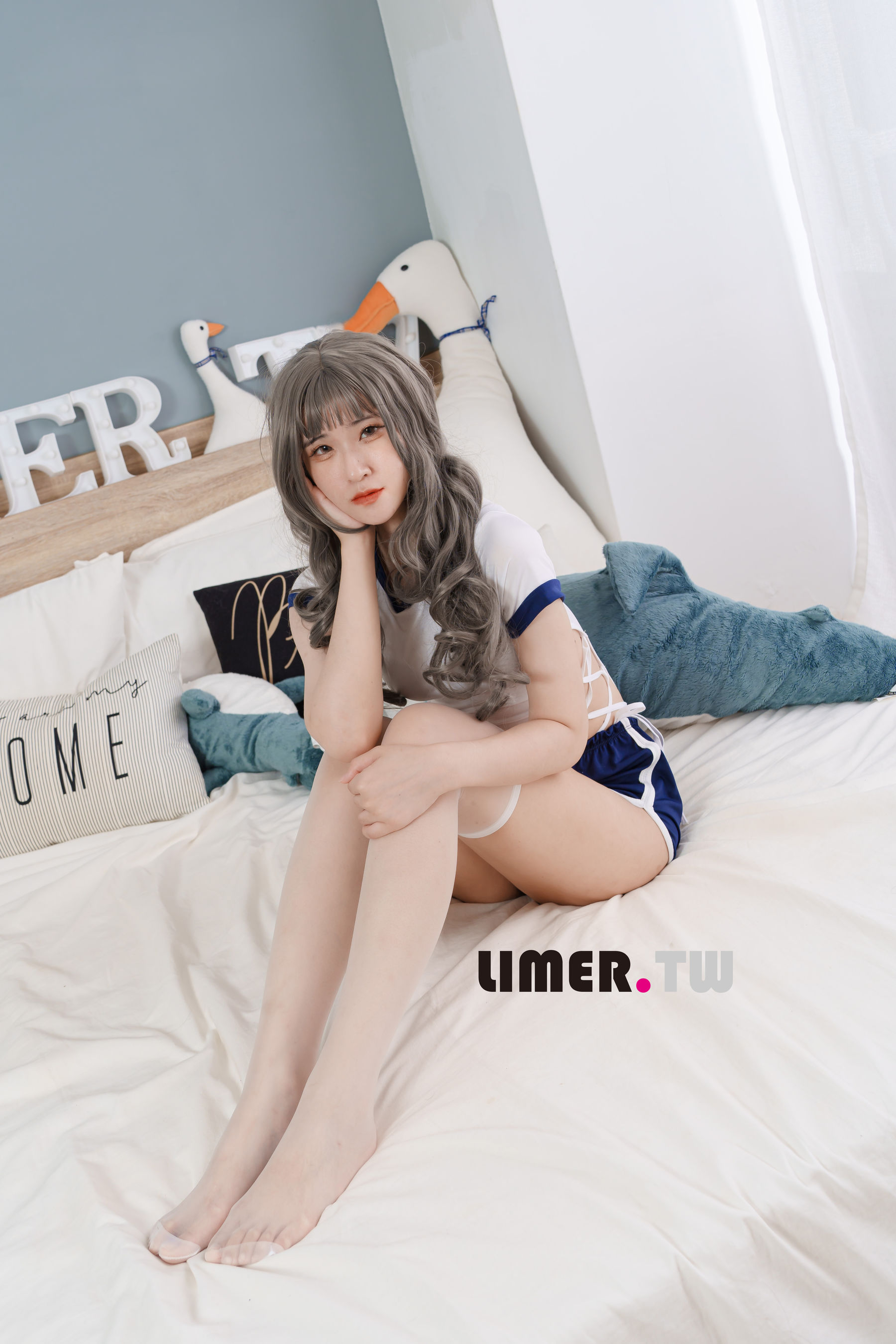 Limerence原创 No.090 7bao 体育服下 裸足＆白丝/(86P)