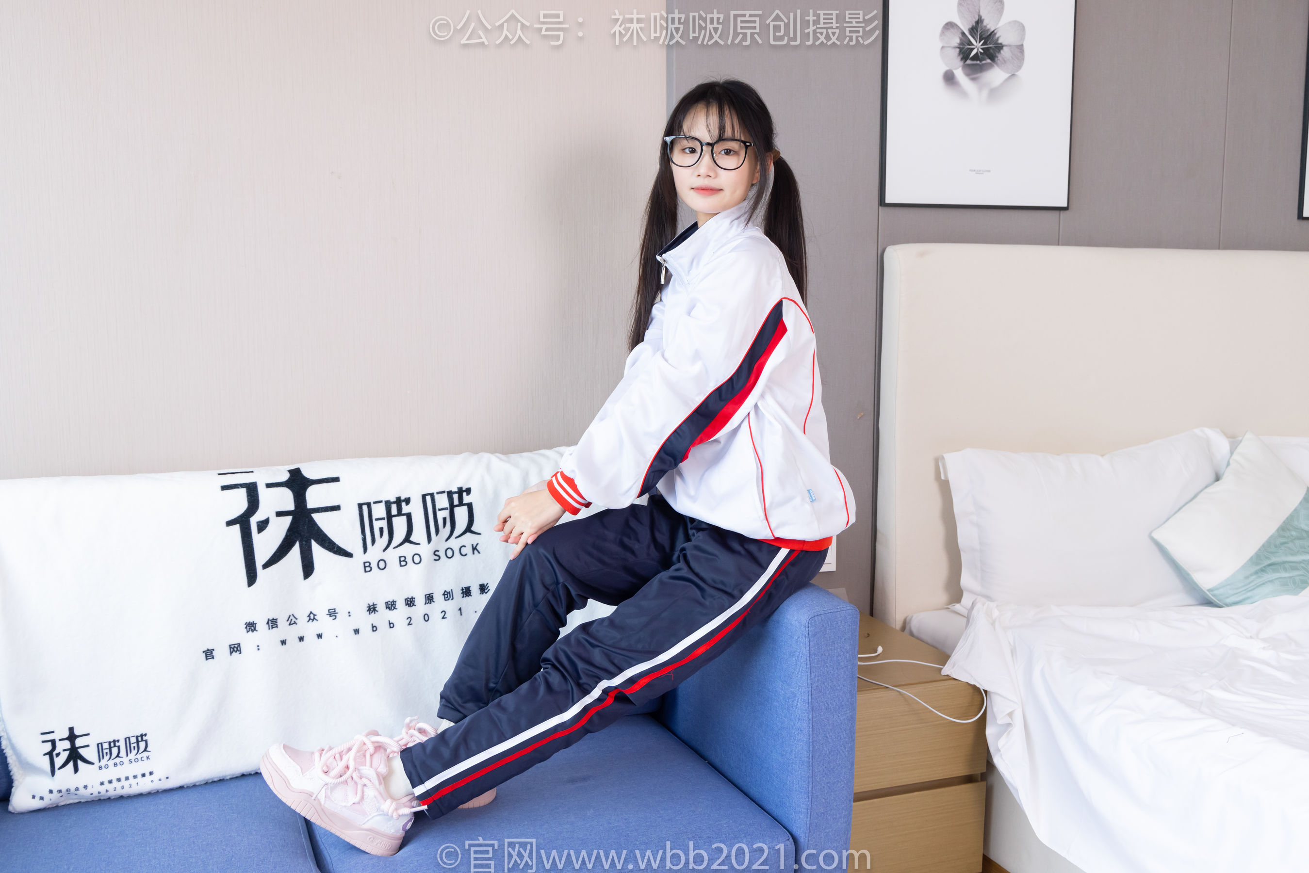 BoBoSocks袜啵啵 No.458 甜甜圈 -板鞋、白棉袜、肉丝、校服裤里丝/(150P)