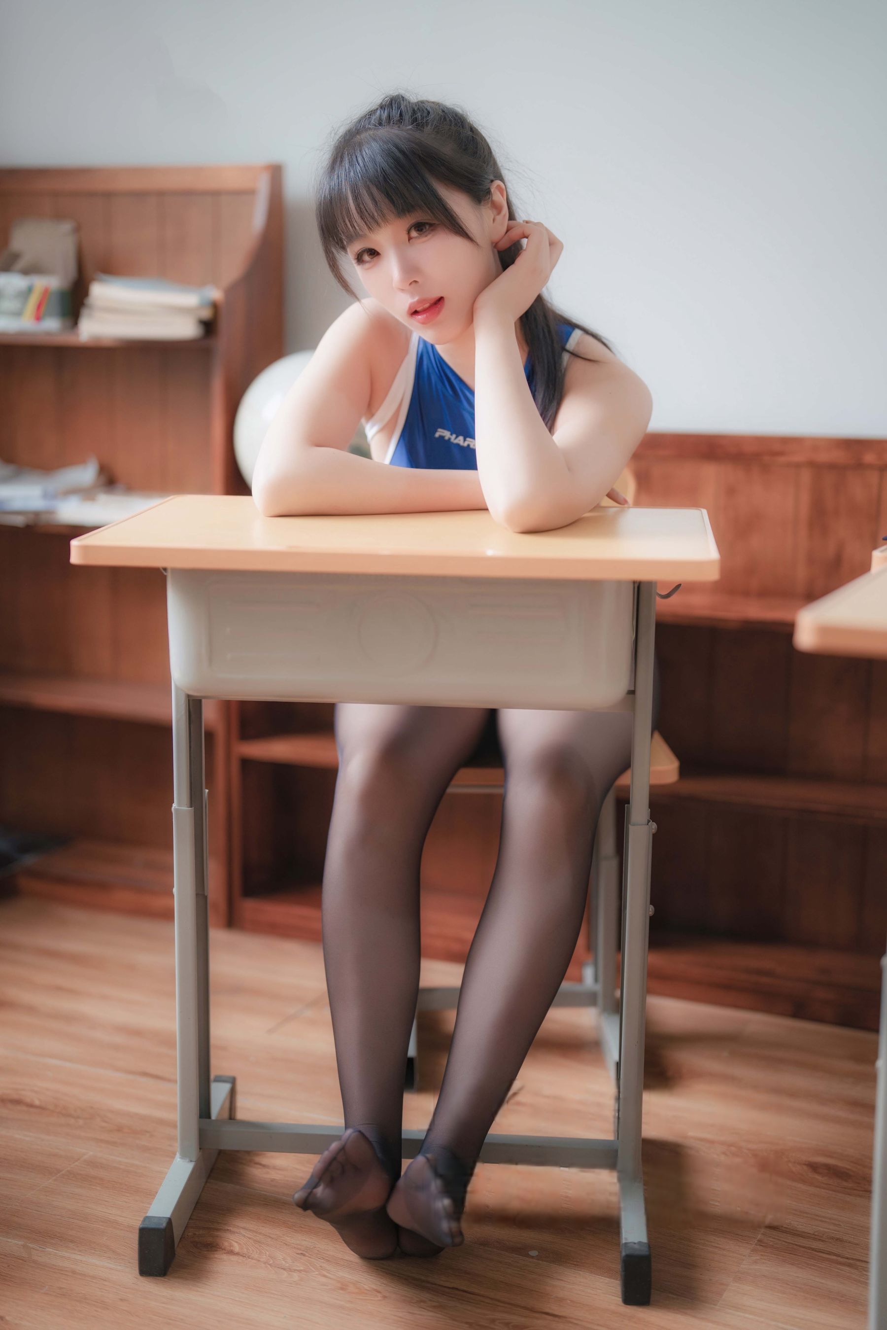 轩萧学姐 - 竞泳本C/(57P)