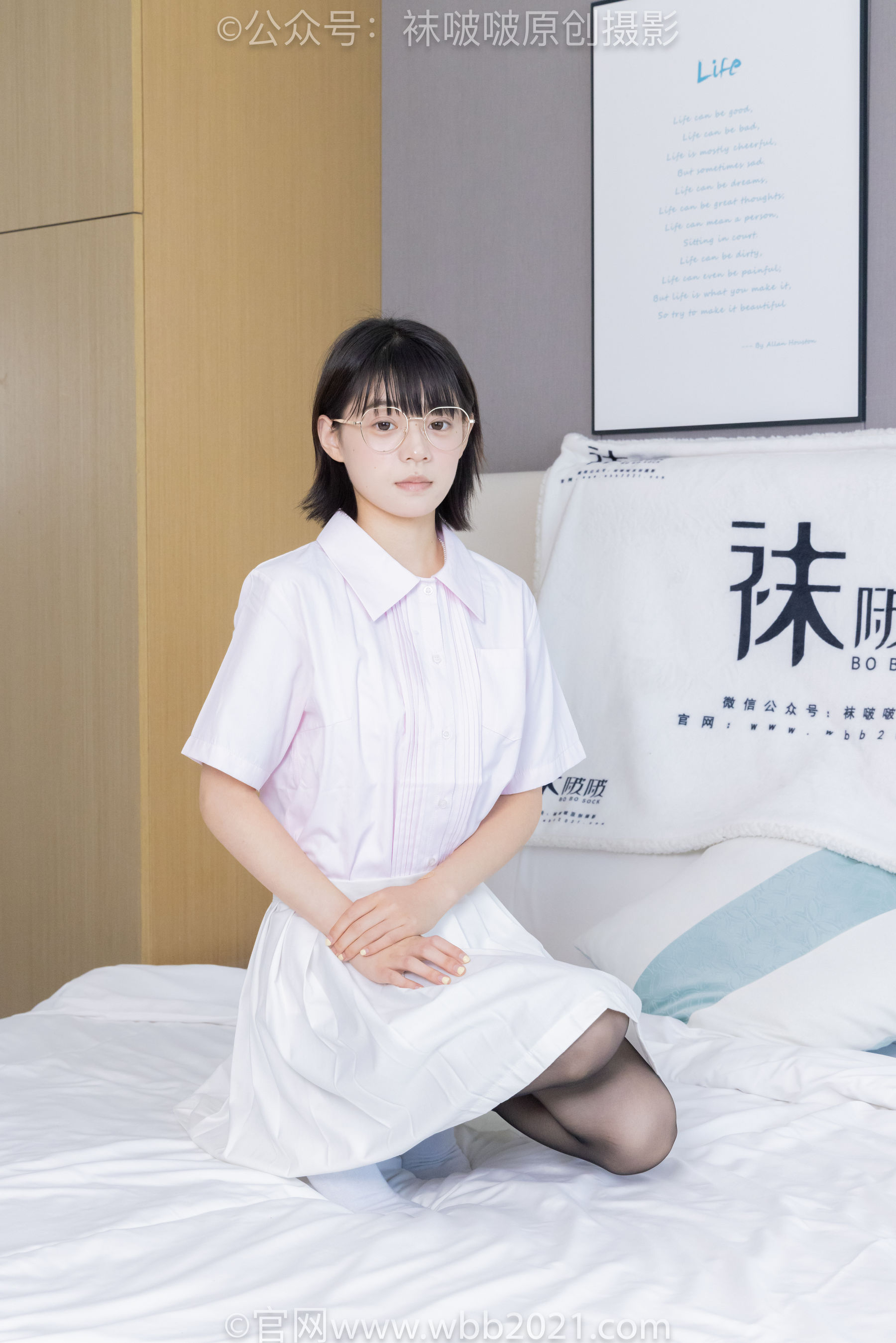 BoBoSocks袜啵啵 No.449 糯米 运动鞋、白棉袜、黑丝/(148P)