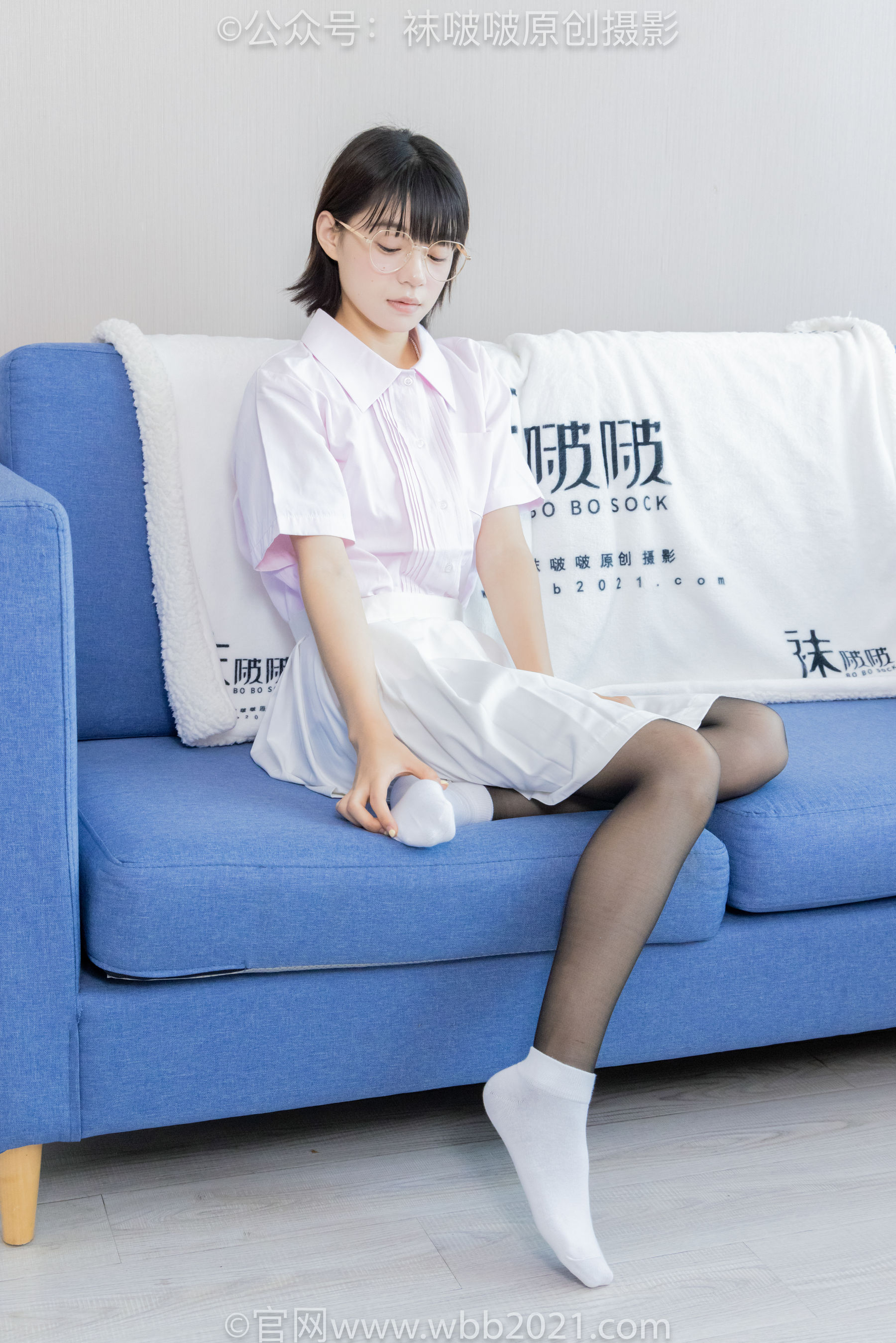 BoBoSocks袜啵啵 No.449 糯米 运动鞋、白棉袜、黑丝/(148P)