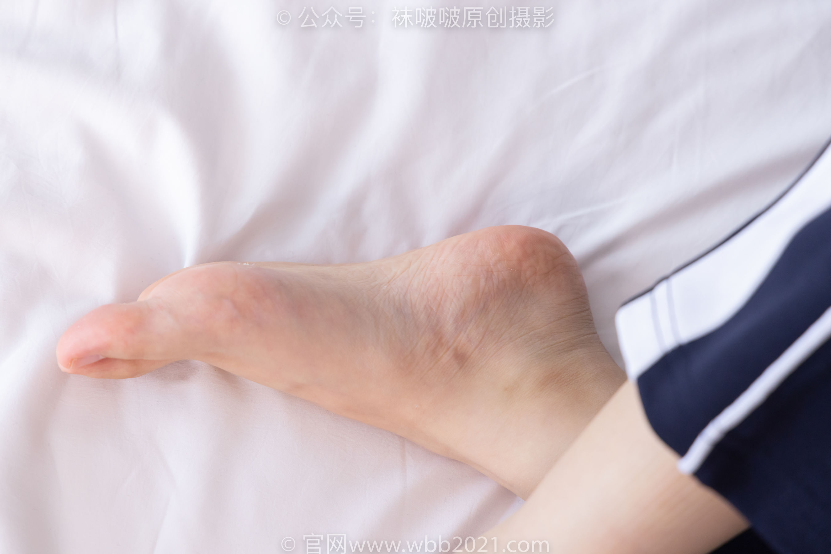 BoBoSocks袜啵啵 No.456 甜甜圈 -运动鞋、白棉袜、裸足、校服/(150P)