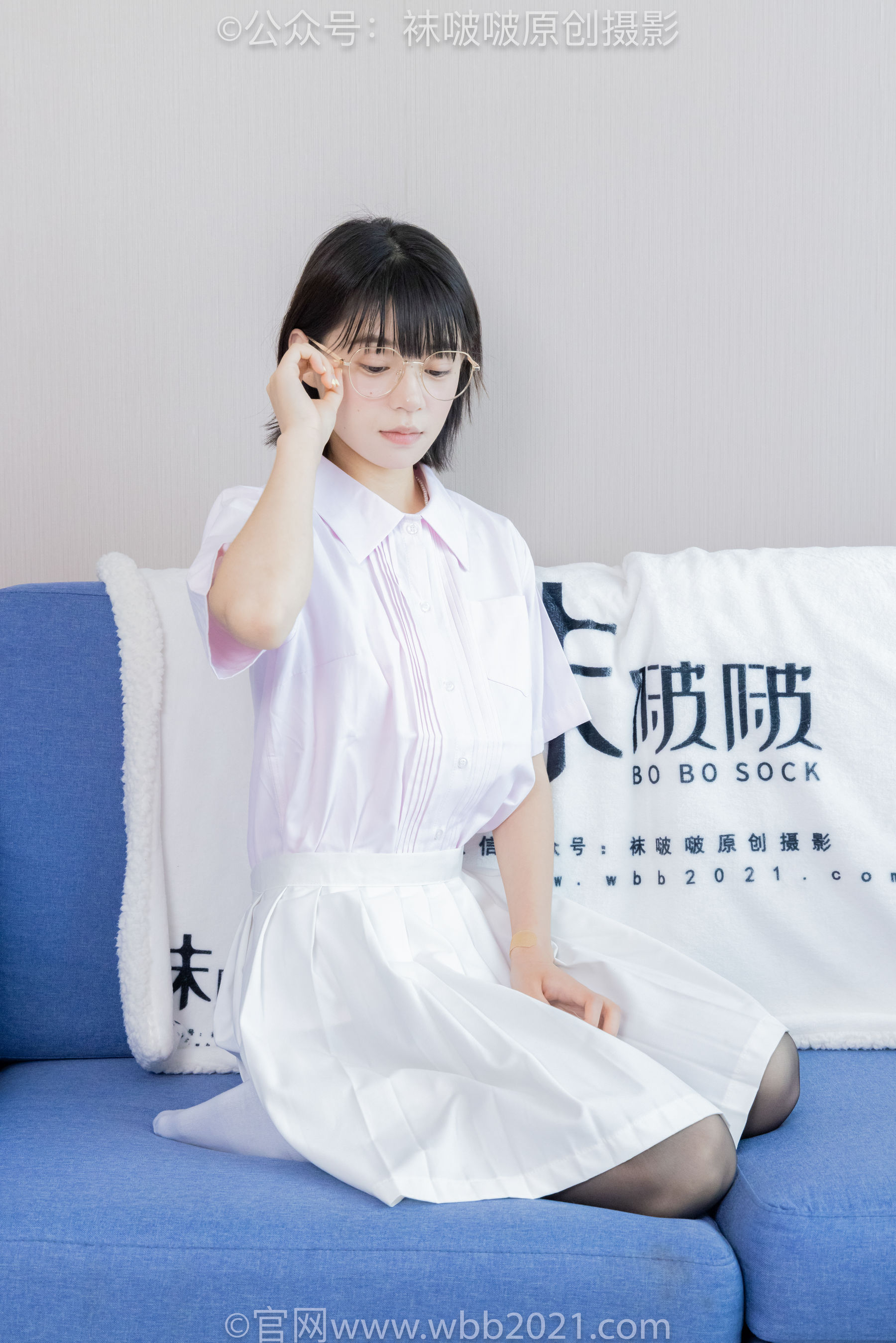 BoBoSocks袜啵啵 No.449 糯米 运动鞋、白棉袜、黑丝/(148P)