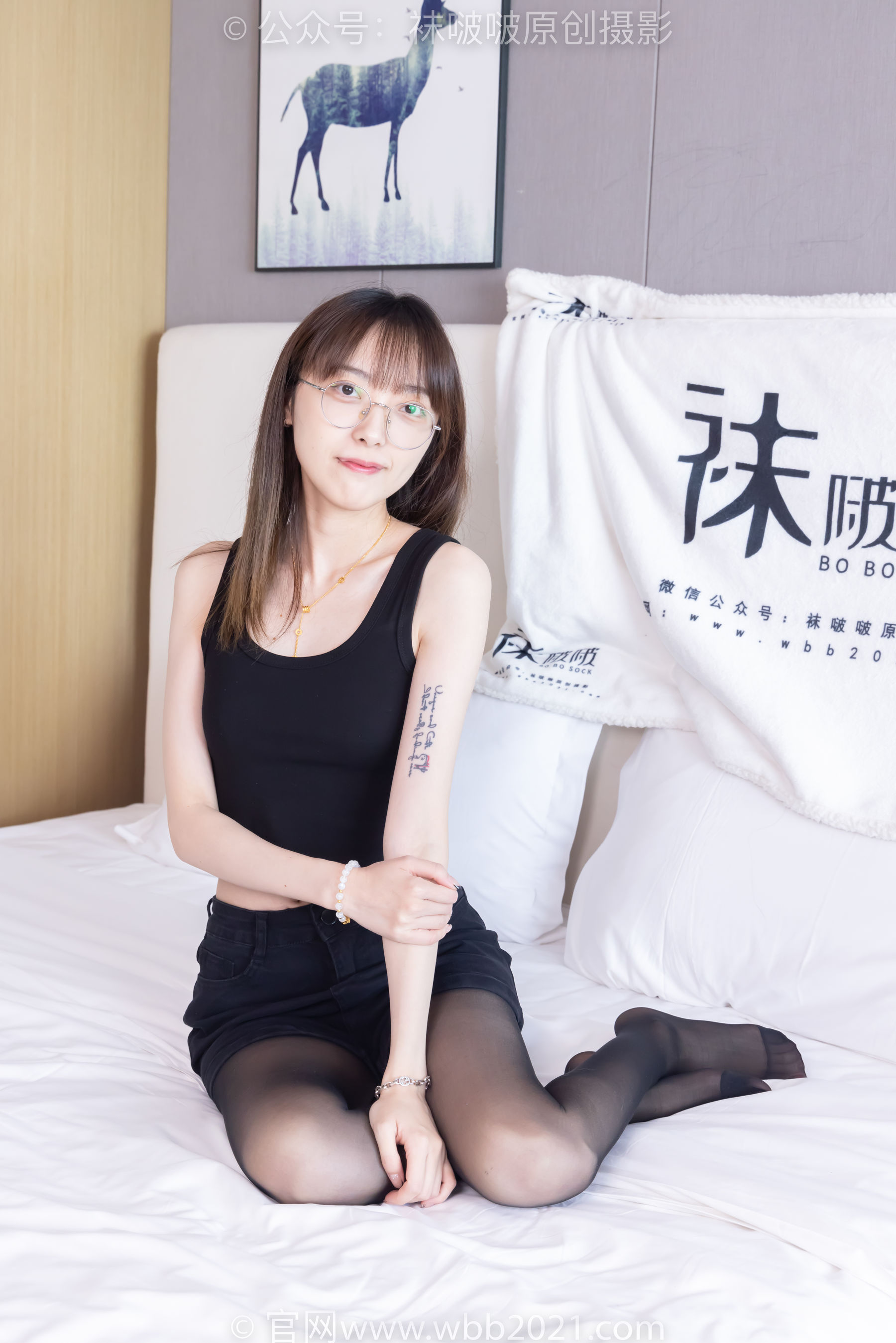 BoBoSocks袜啵啵 No.445 稚予 长靴、马丁短靴、黑丝、白棉袜/(145P)