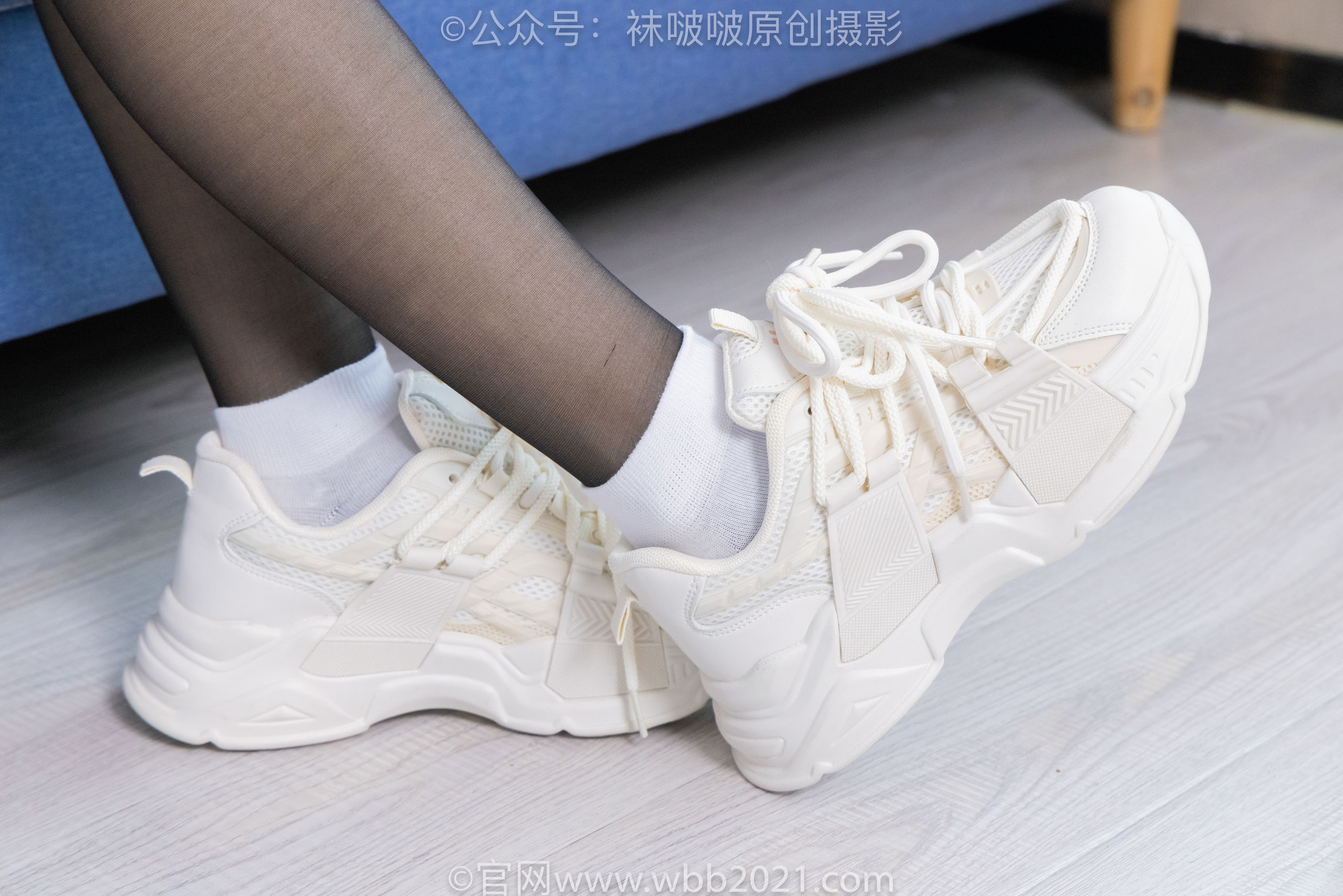 BoBoSocks袜啵啵 No.449 糯米 运动鞋、白棉袜、黑丝/(148P)