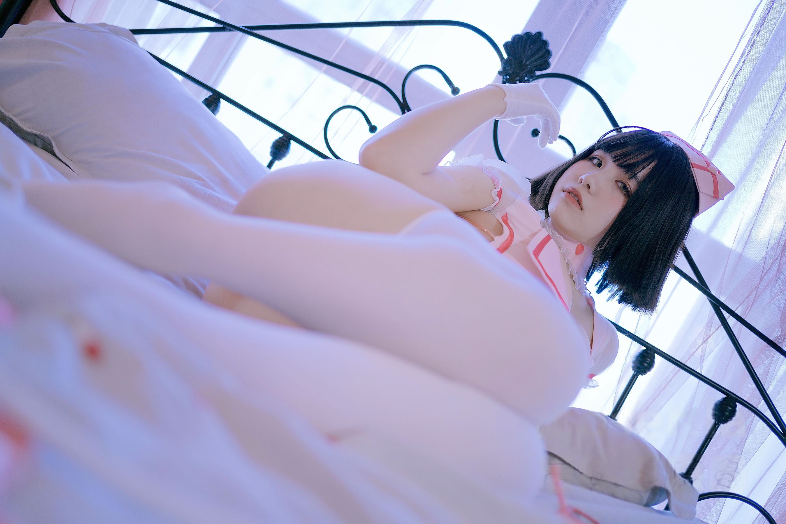 阿半今天很开心 - 粉护士/(37P)