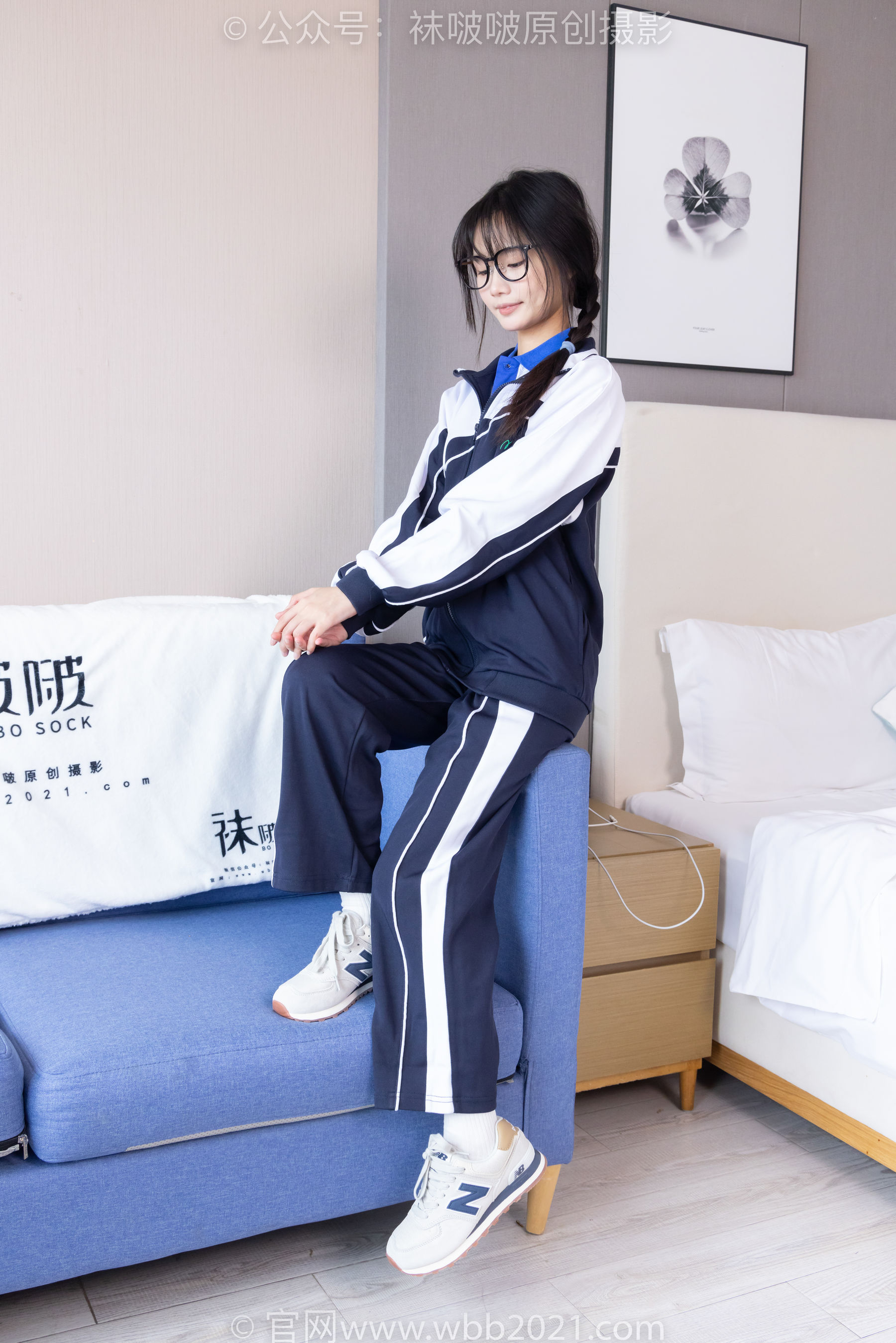 BoBoSocks袜啵啵 No.456 甜甜圈 -运动鞋、白棉袜、裸足、校服/(150P)