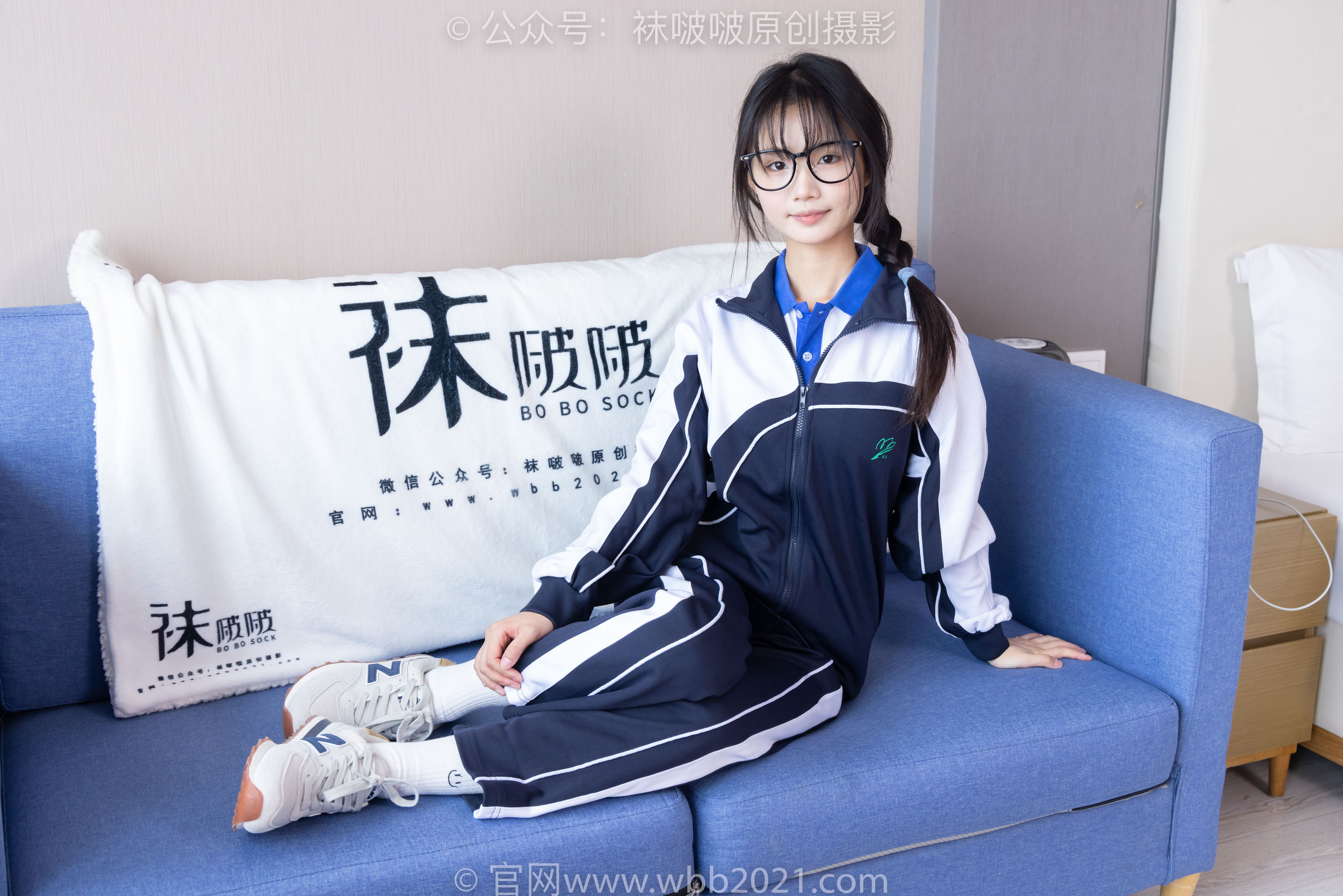 BoBoSocks袜啵啵 No.456 甜甜圈 -运动鞋、白棉袜、裸足、校服/(150P)