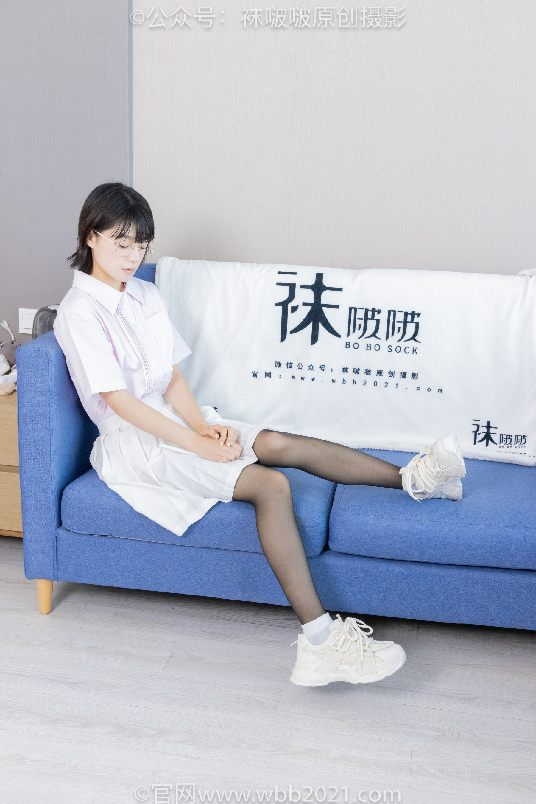 BoBoSocks袜啵啵 No.449 糯米 运动鞋、白棉袜、黑丝/(148P)