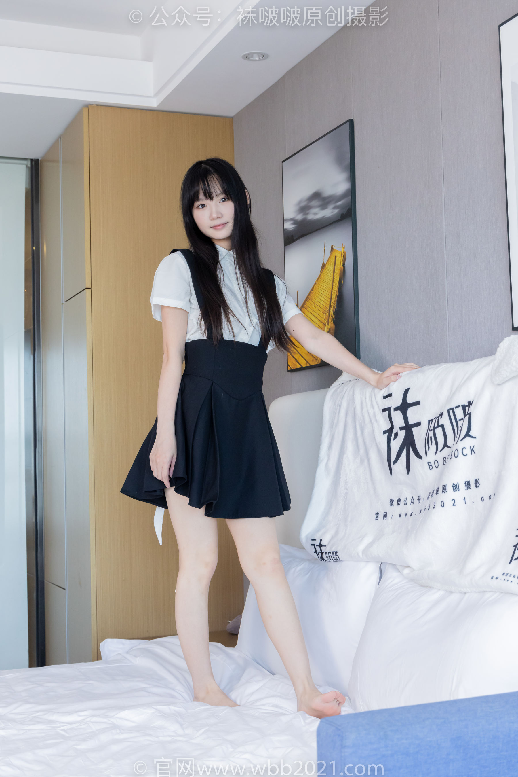 BoBoSocks袜啵啵 No.444 甜甜圈 -两双高跟鞋、凉鞋、肉丝、裸足/(185P)