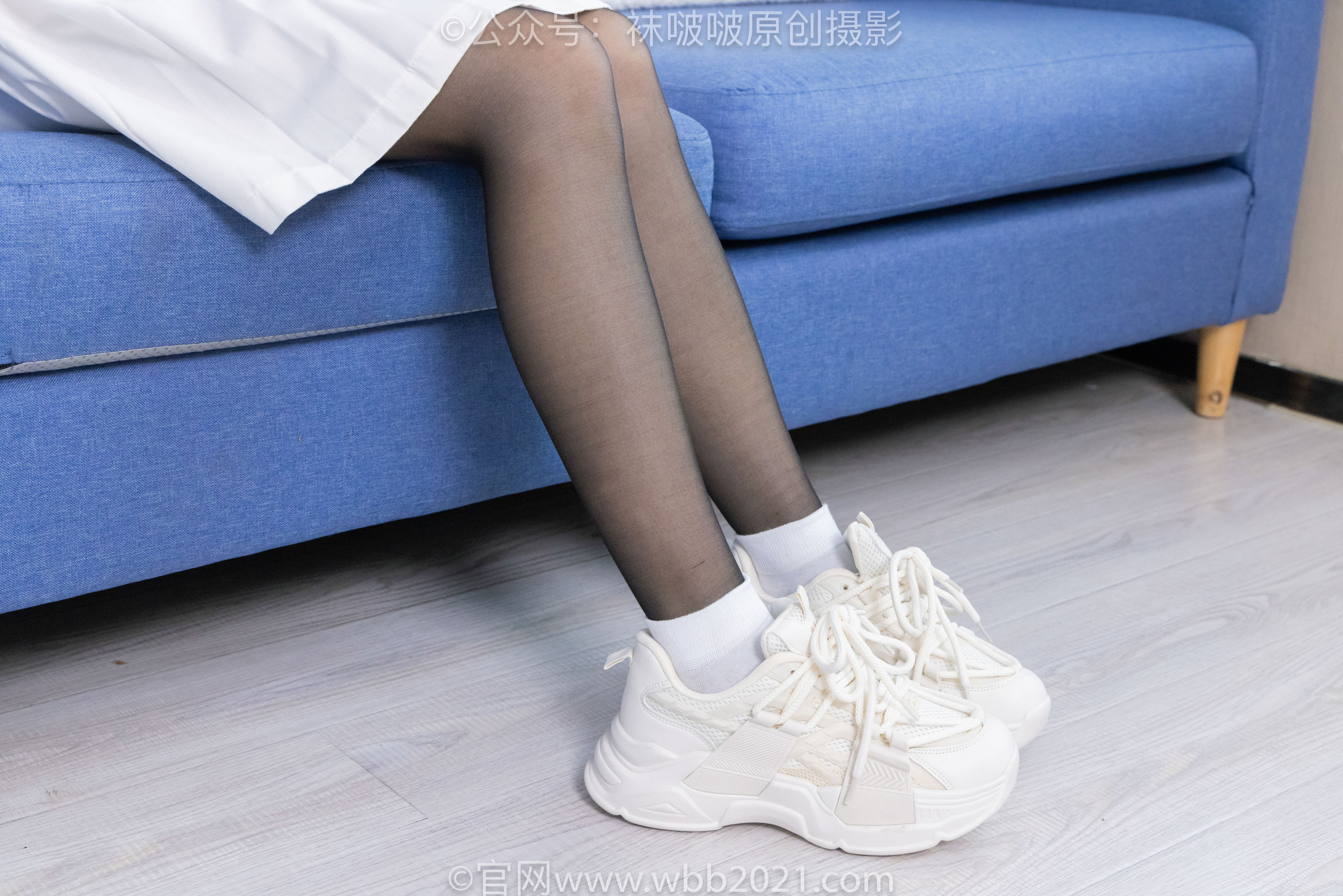 BoBoSocks袜啵啵 No.449 糯米 运动鞋、白棉袜、黑丝/(148P)